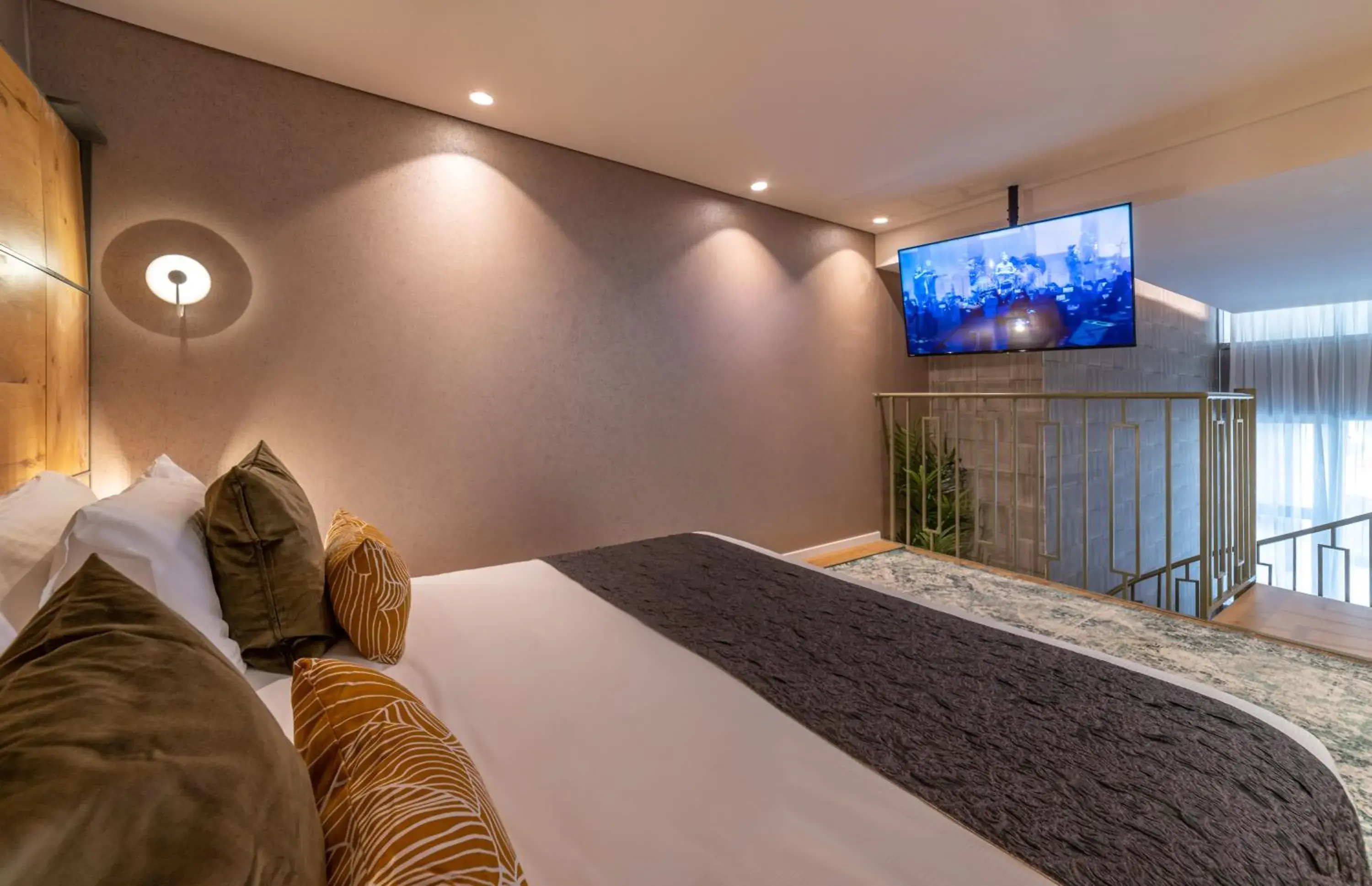 Deluxe Suite with Spa Bath in Stay Kook Jerusalem Deluxe Suite with Spa Bath in Stay Kook Jerusalem