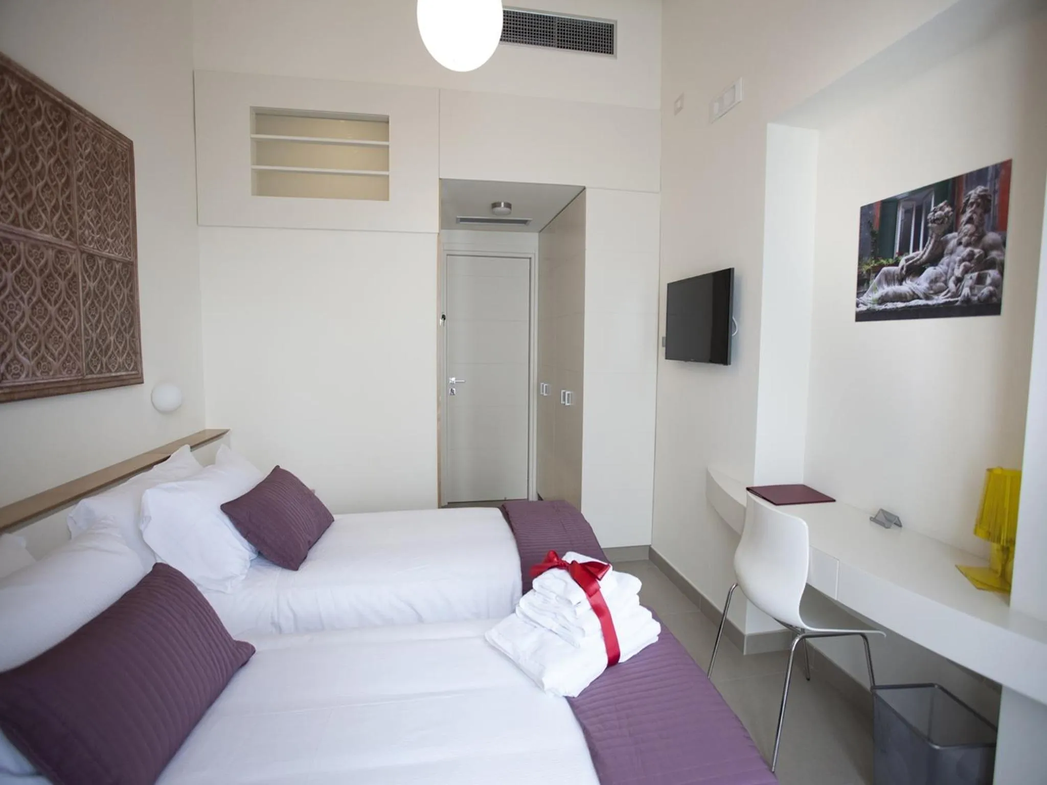 Bedroom, Bed in Napolart