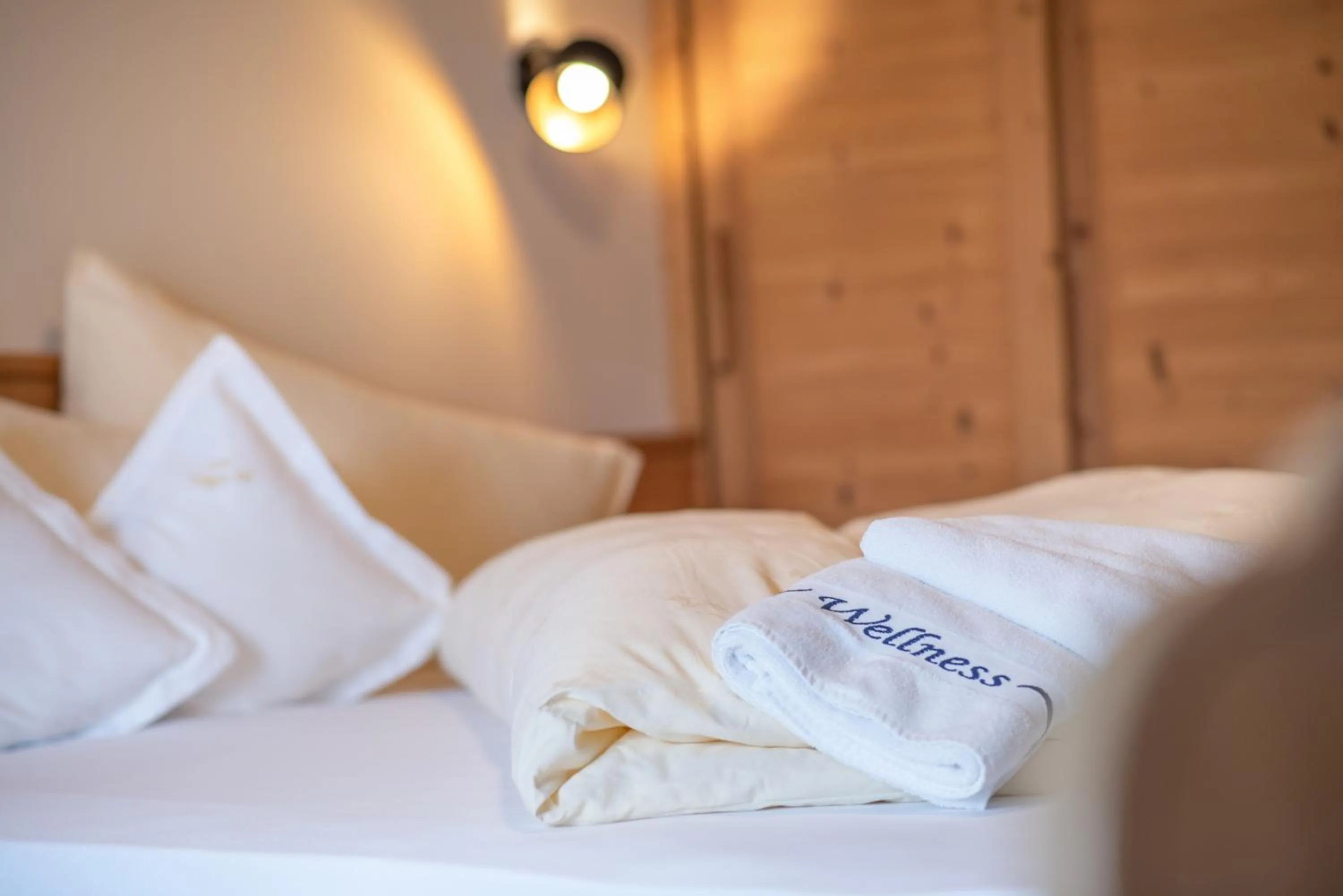 Bed in Hotel Torgglerhof