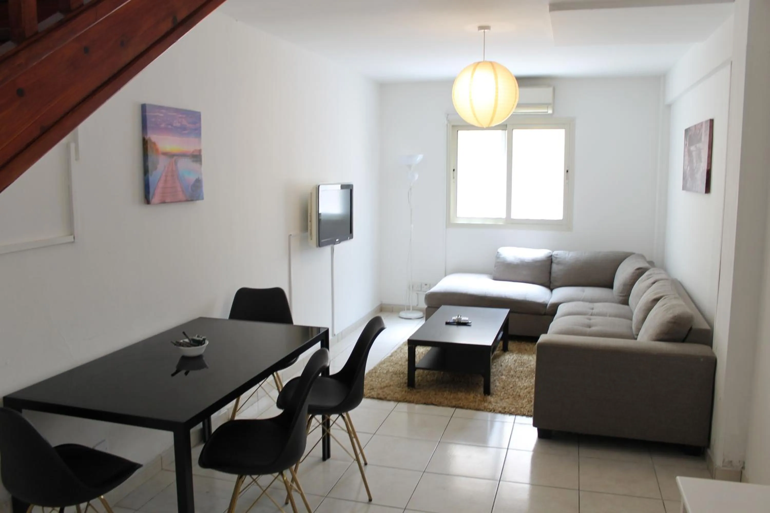 Living room in Stephanie City Apartments