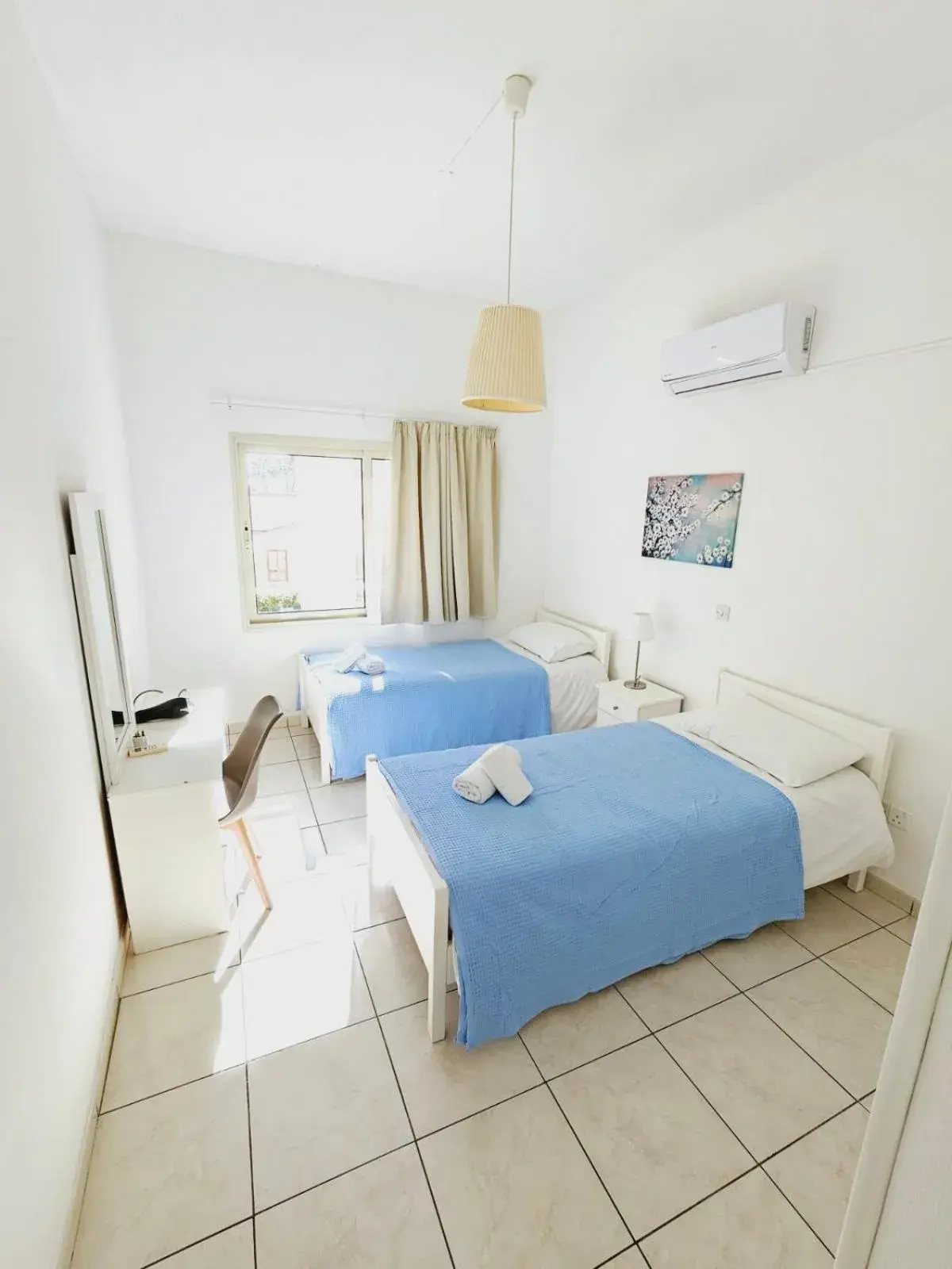 Two-Bedroom Apartment - single occupancy in Stephanie City Apartments Two-Bedroom Apartment - single occupancy in Stephanie City Apartments