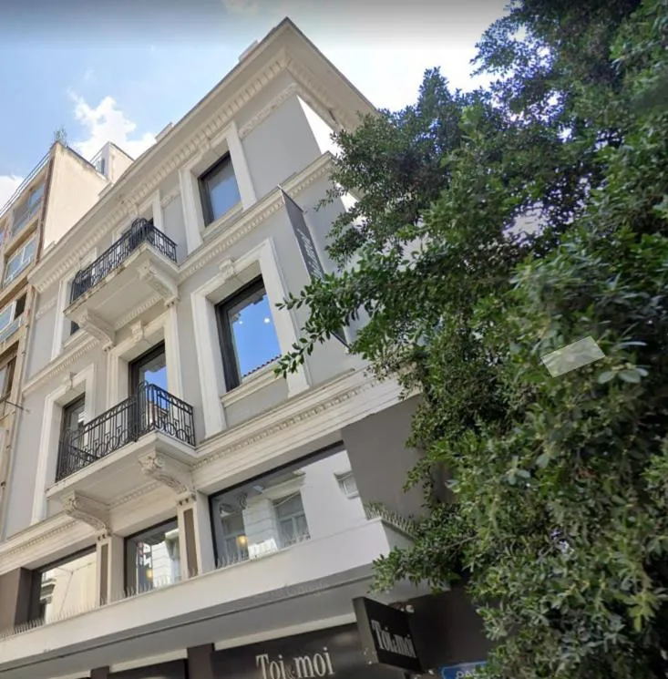 Property building in Downtown Suites by Athens Tower