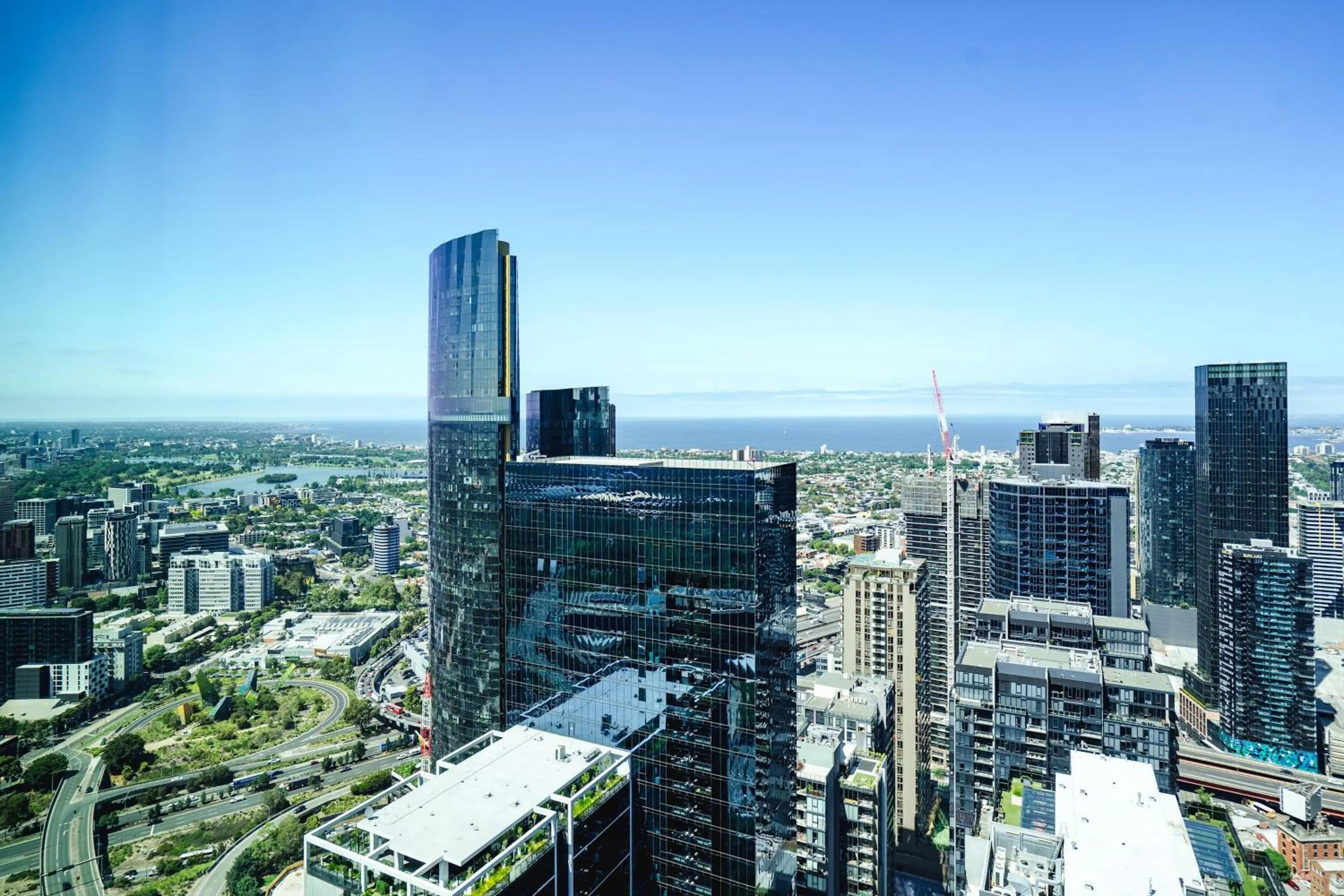 108 HighRise Condo Lake Bay View