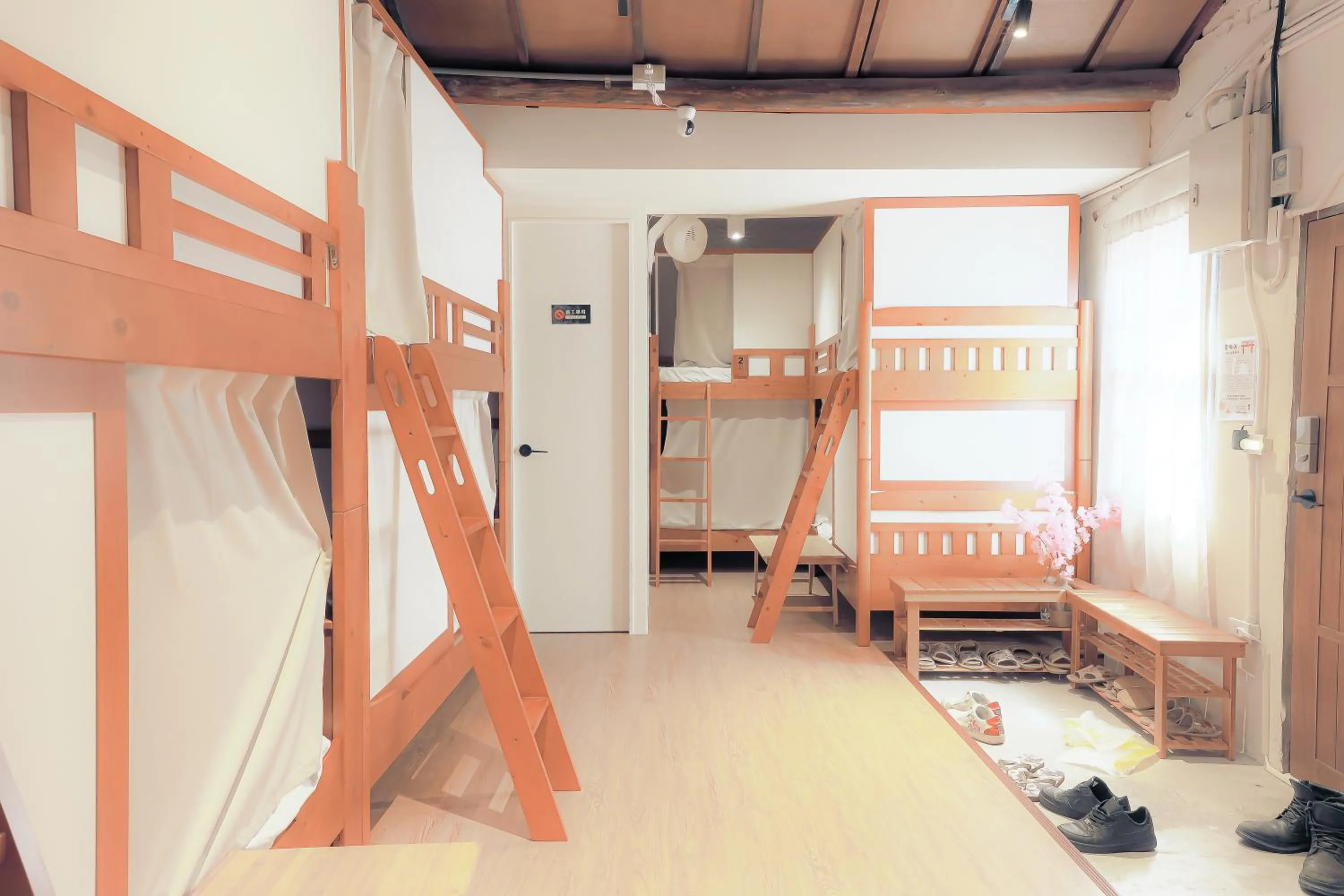 Bed in Old Place Hostel