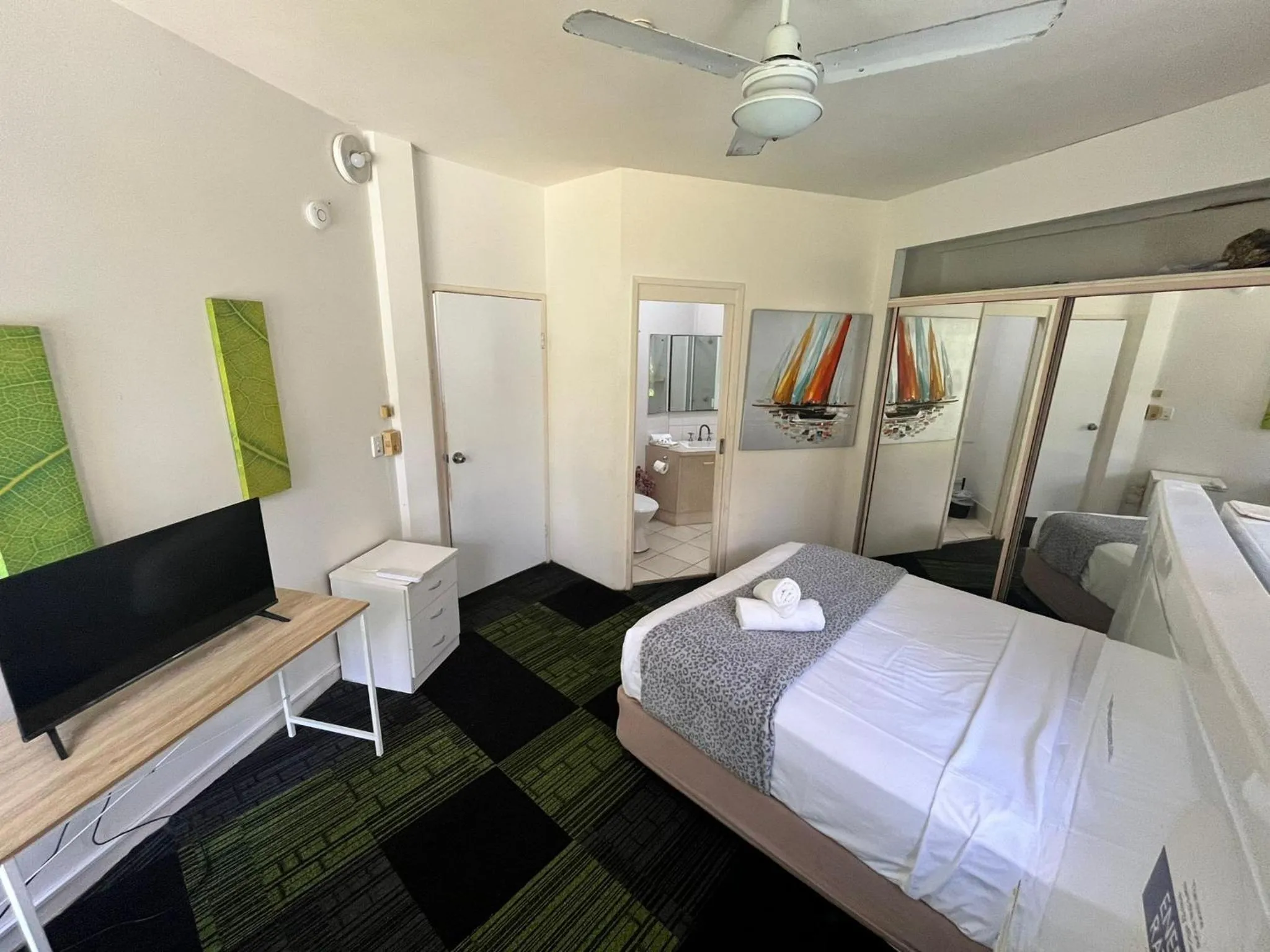 Bed in Erika's Holiday Apartment