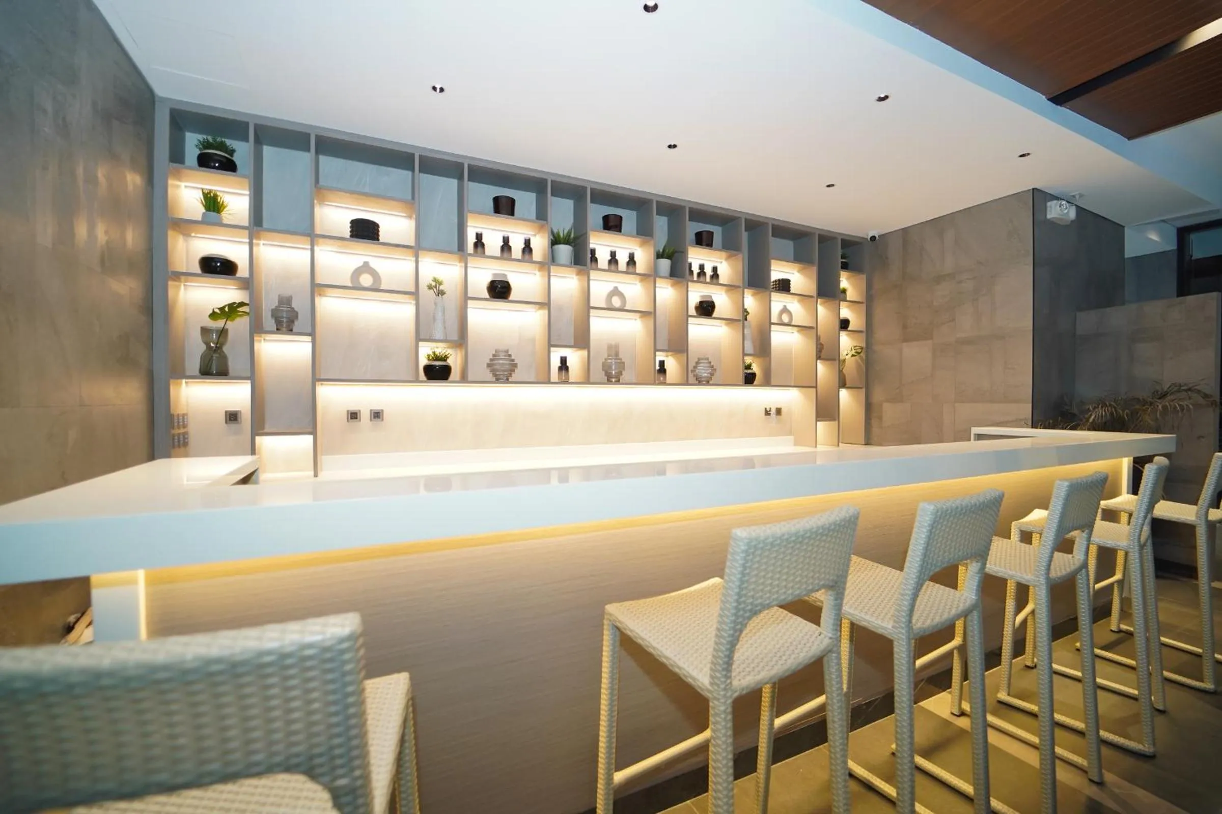 Property building in Bayprime Hotel