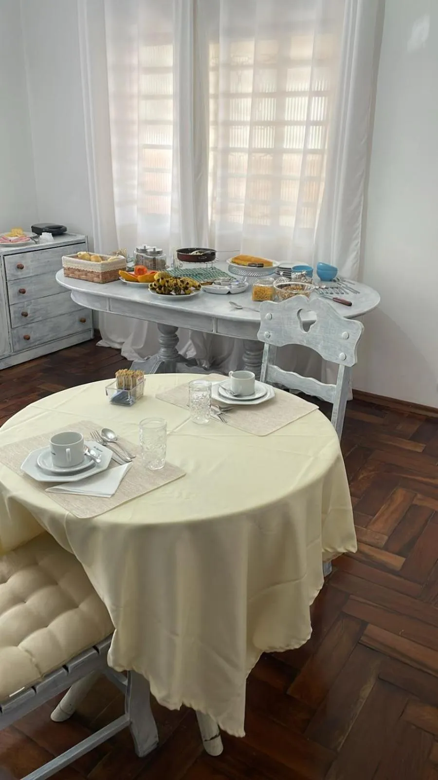 Food and drinks in Residencia Dago Suítes