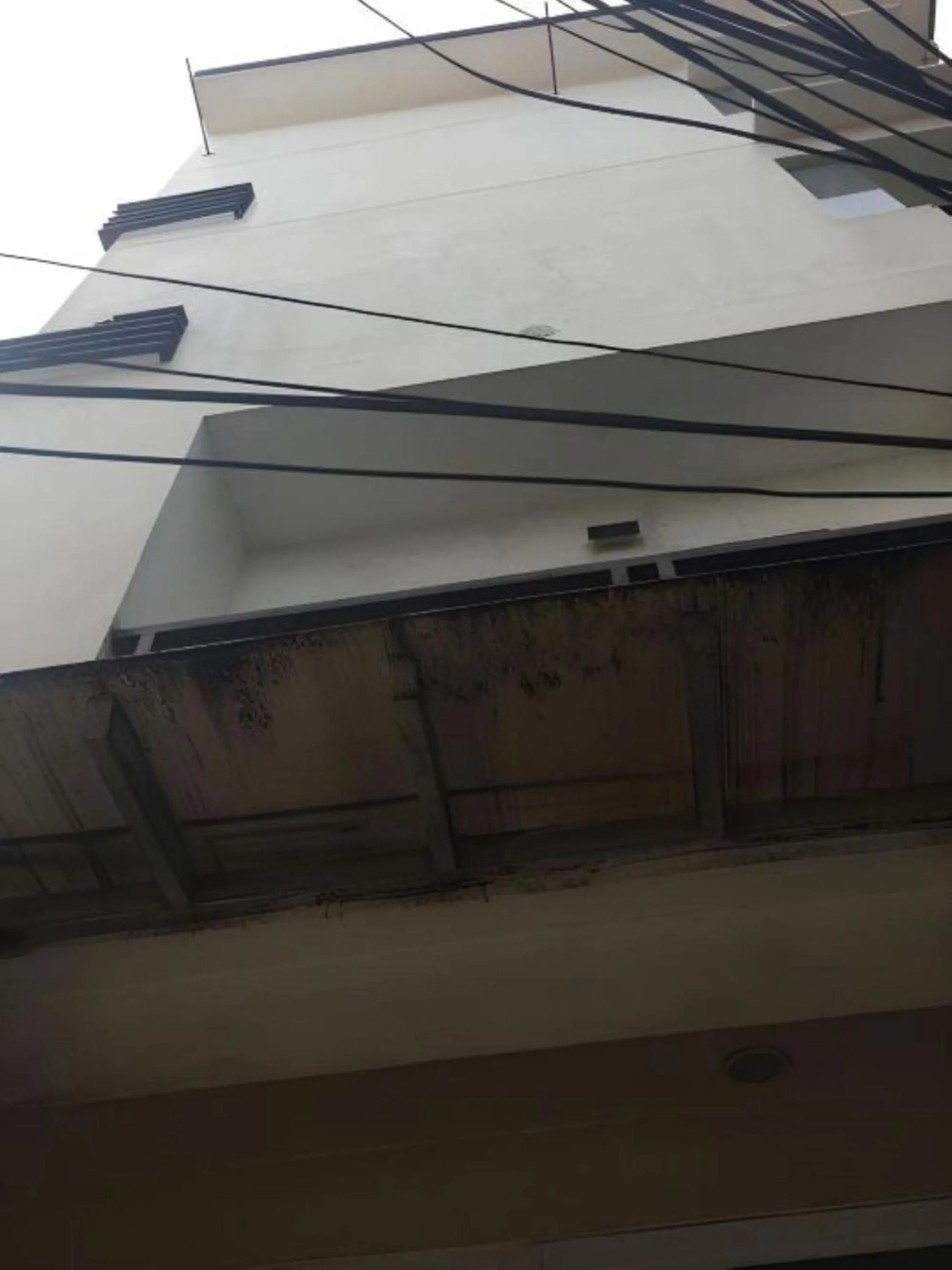 Property building in RedDoorz at Sir G Hotel D'Mall Boracay