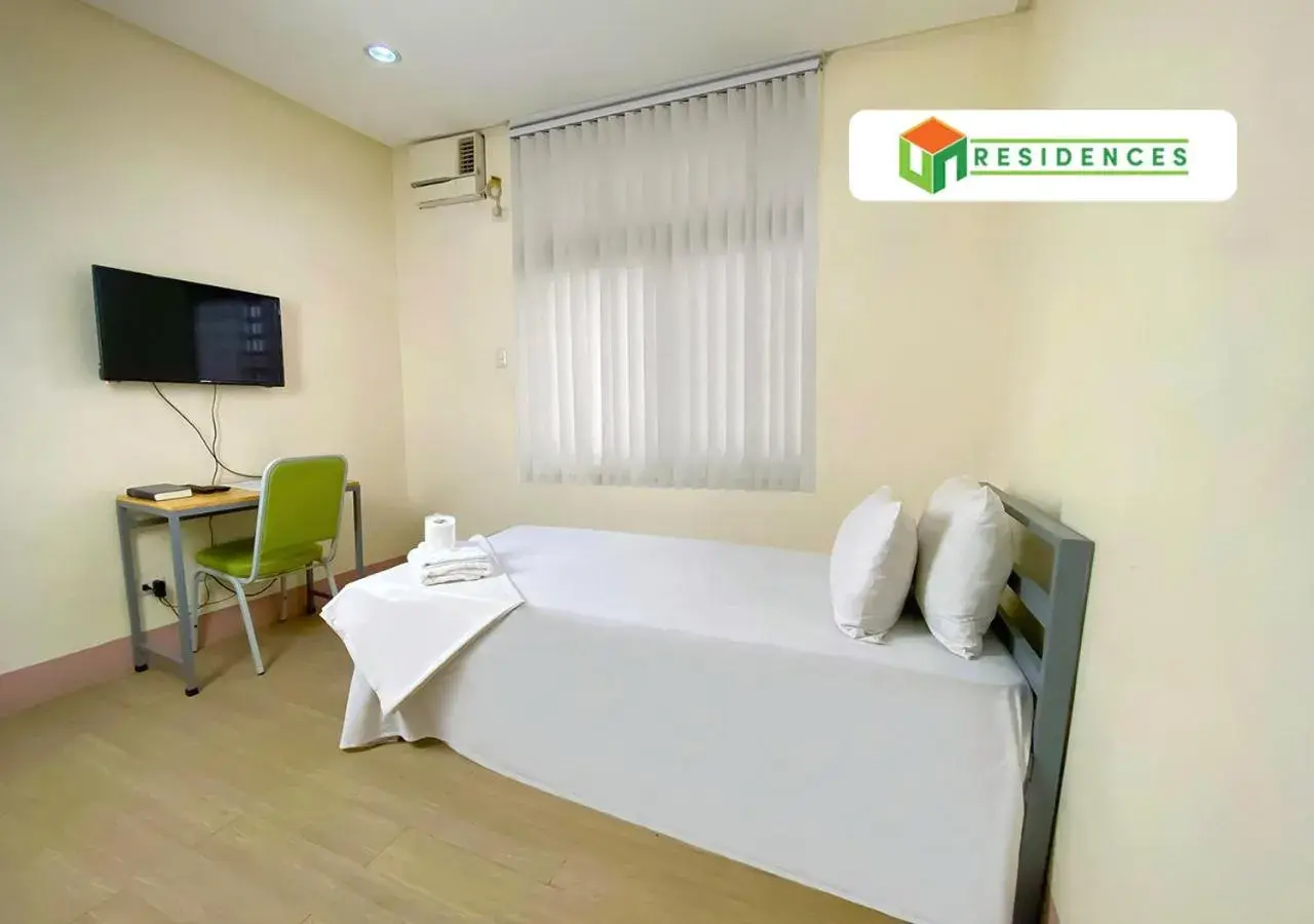 Deluxe Room in UN Residences Deluxe Room in UN Residences