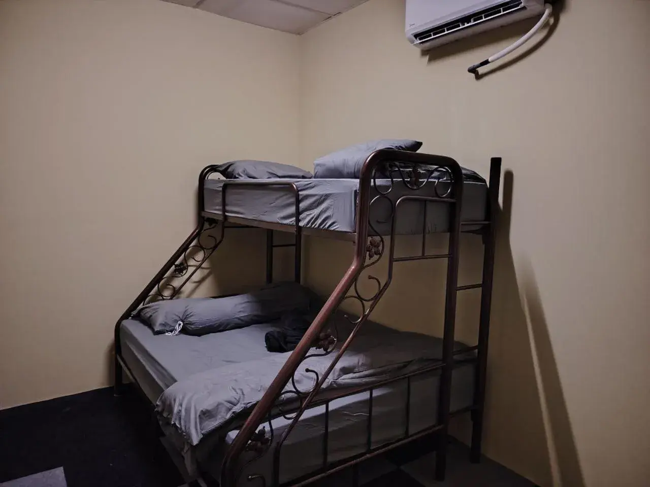 Bed in Ayden Hostel Airport Transit - KLIA Bed in Ayden Hostel Airport Transit - KLIA