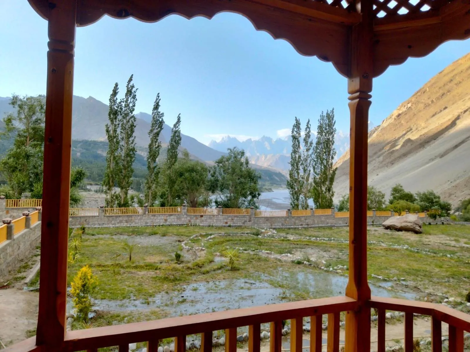 Balcony/Terrace in Villa Darya - Truly Hunza