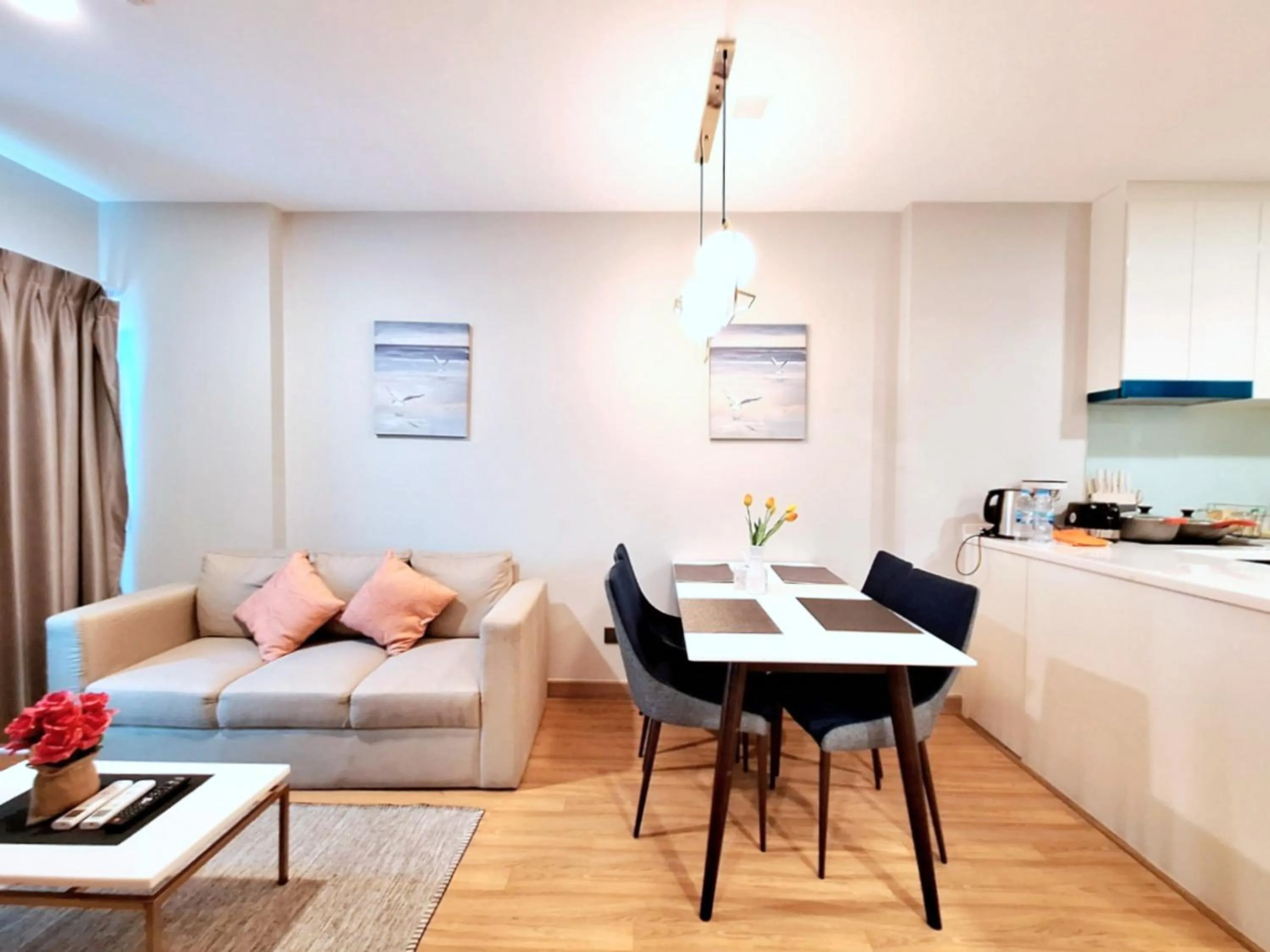 Kitchen or kitchenette in Astra Sky River Chiang Mai by Fang