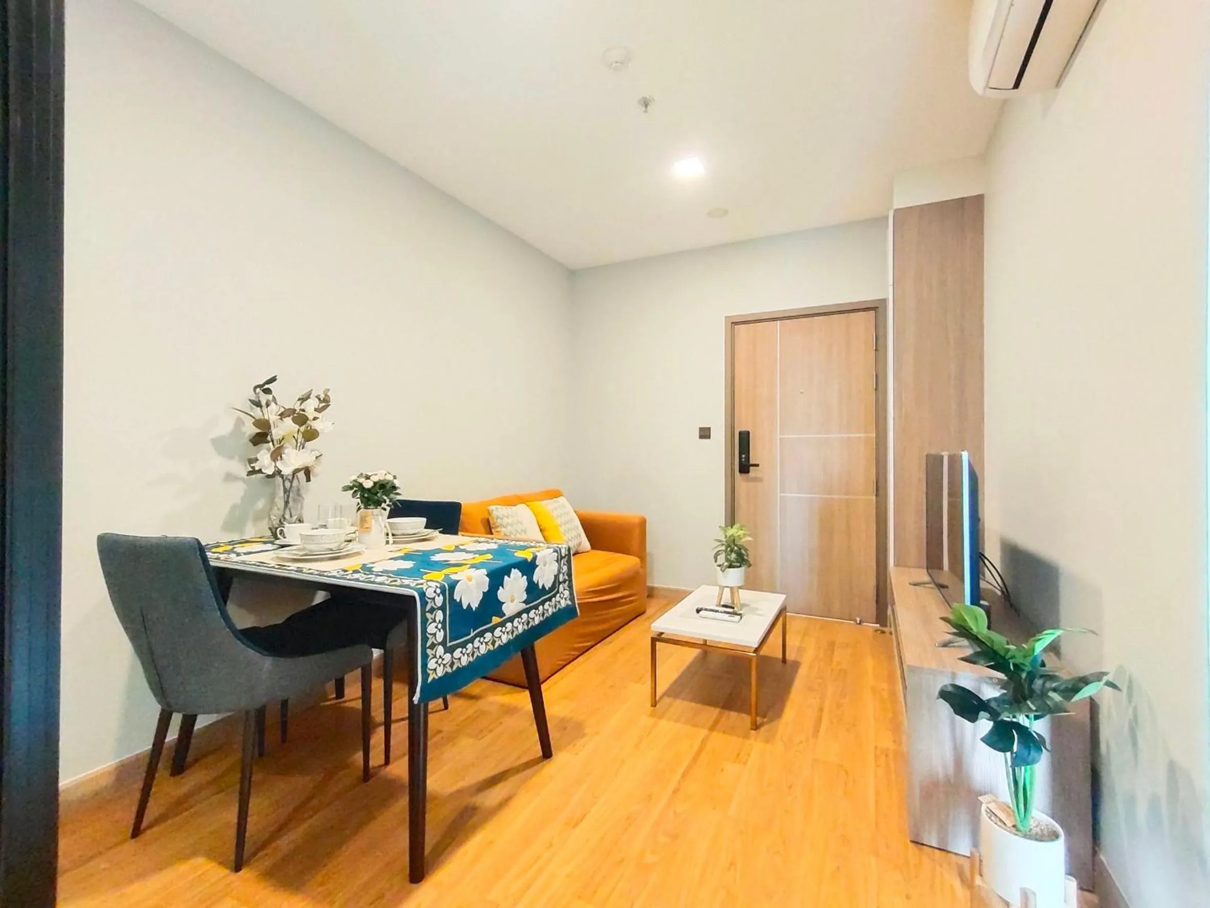 Astra Sky River Chiang Mai by Fang