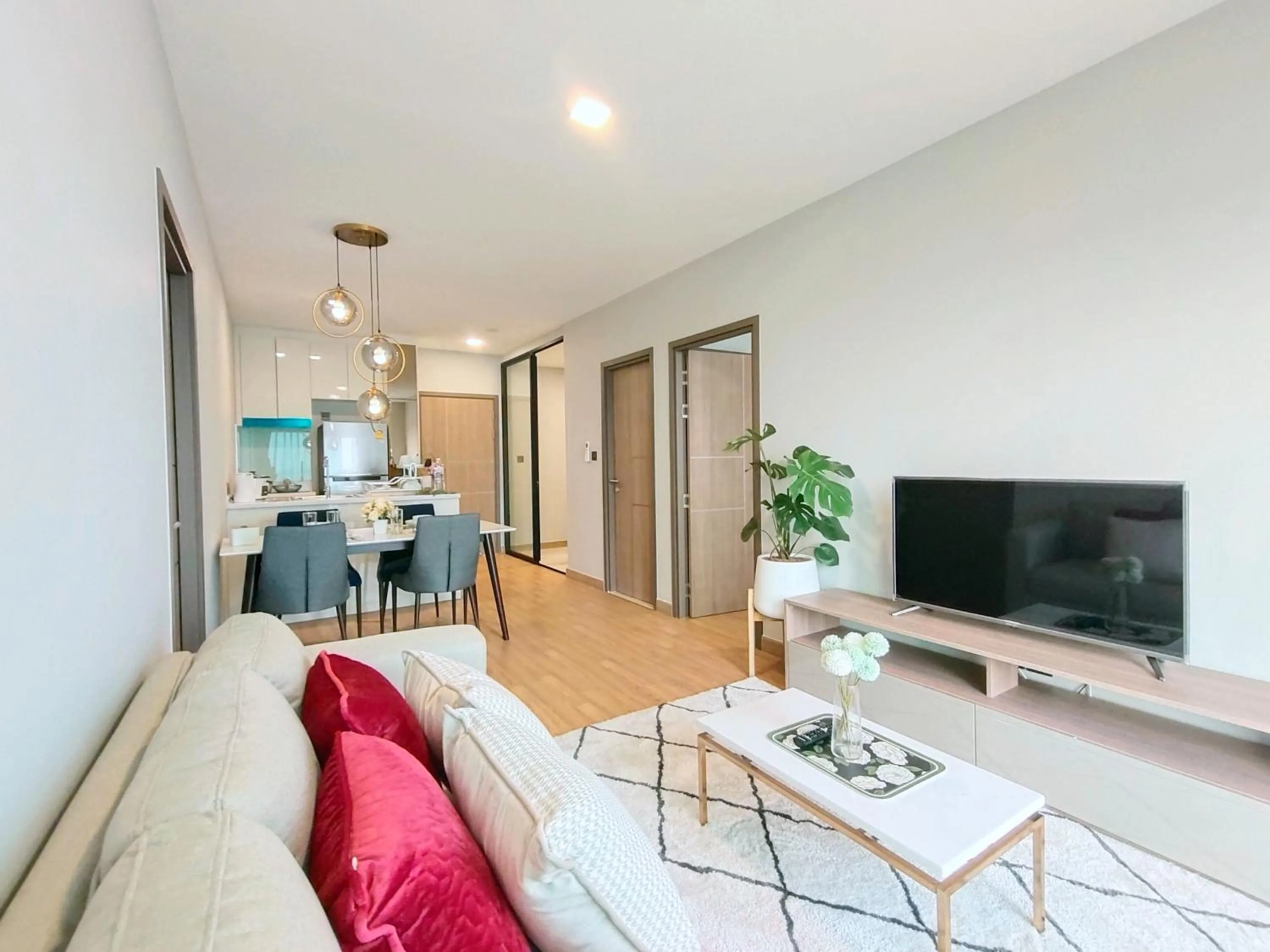 TV and multimedia in Astra Sky River Chiang Mai by Fang