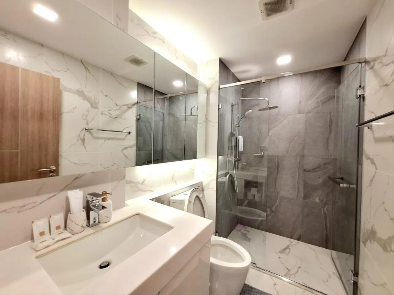 Shower in Astra Sky River Chiang Mai by Fang