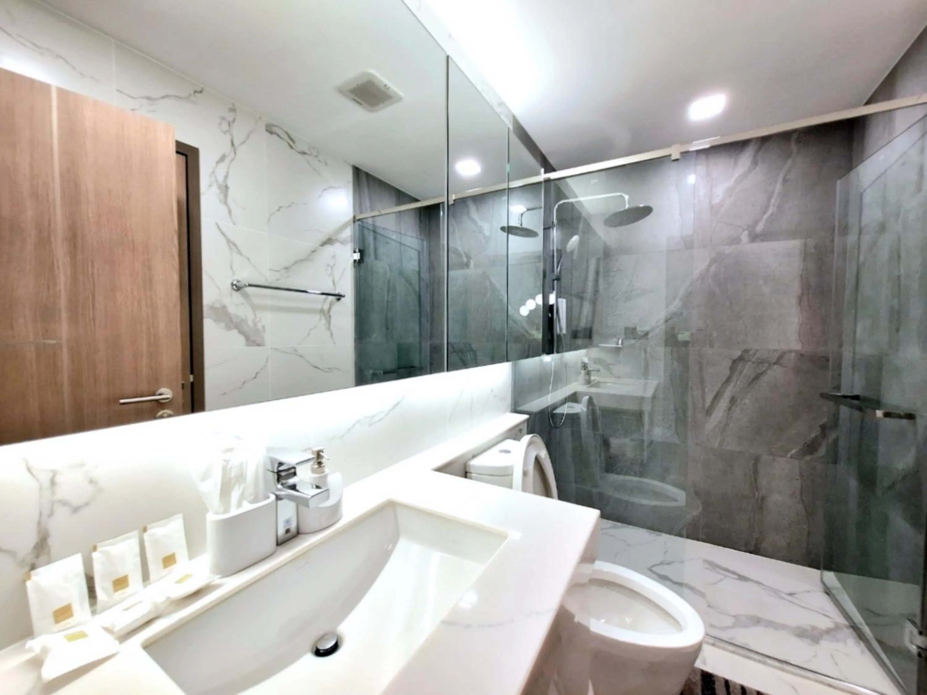 Shower in Astra Sky River Chiang Mai by Fang