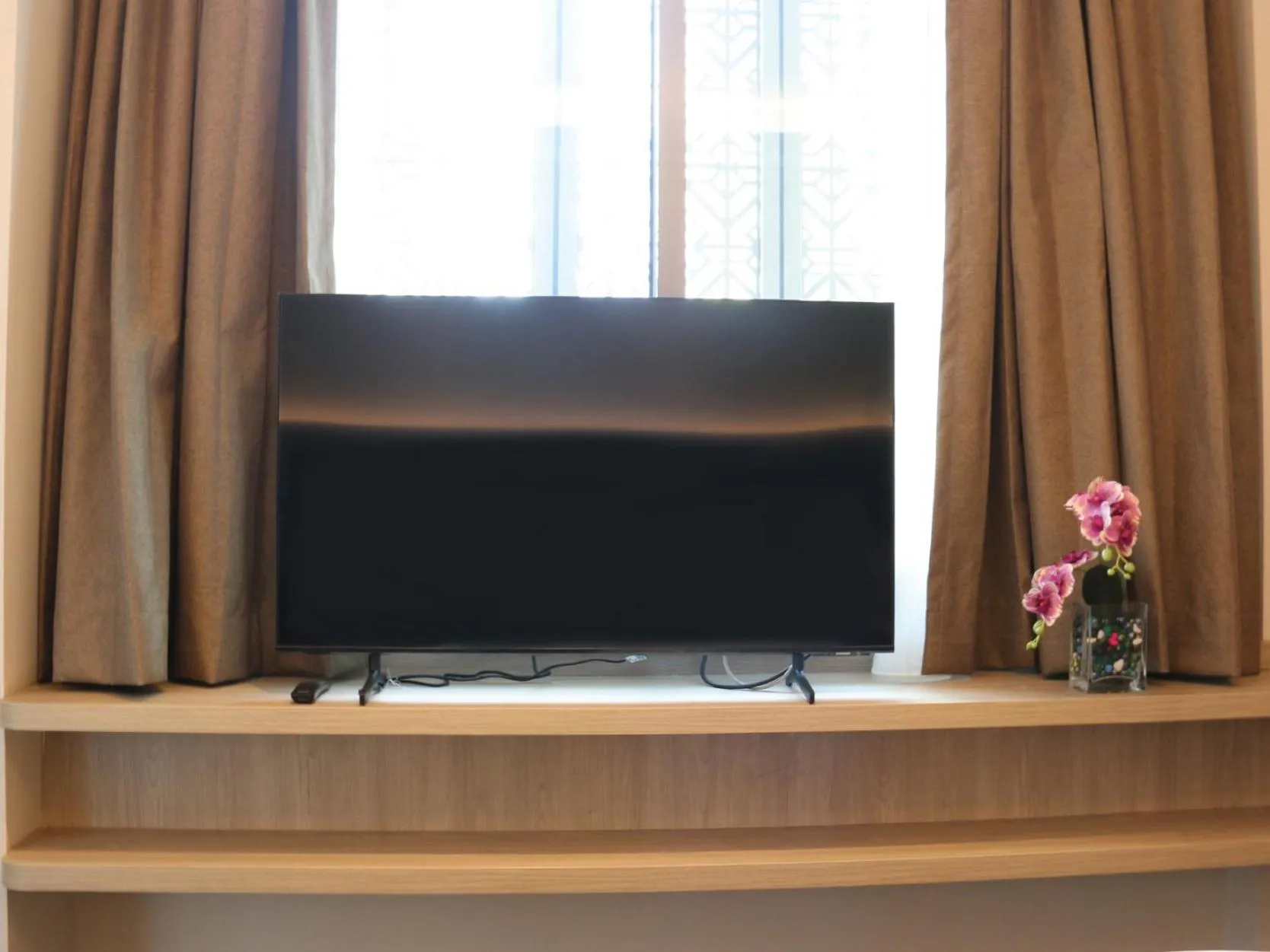 Aqueen Prestige Hotel Jalan Besar