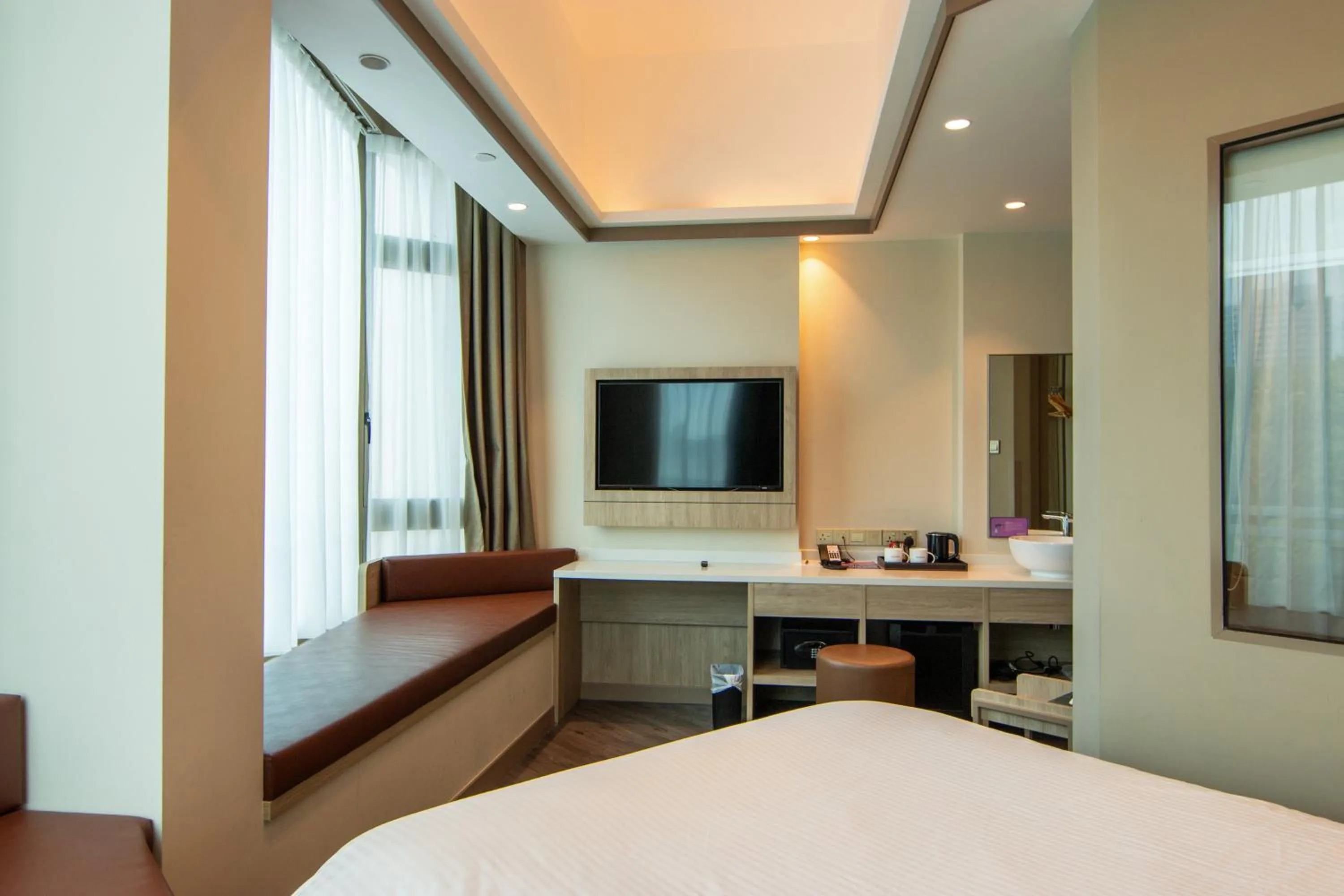 Bed in Aqueen Prestige Hotel Jalan Besar