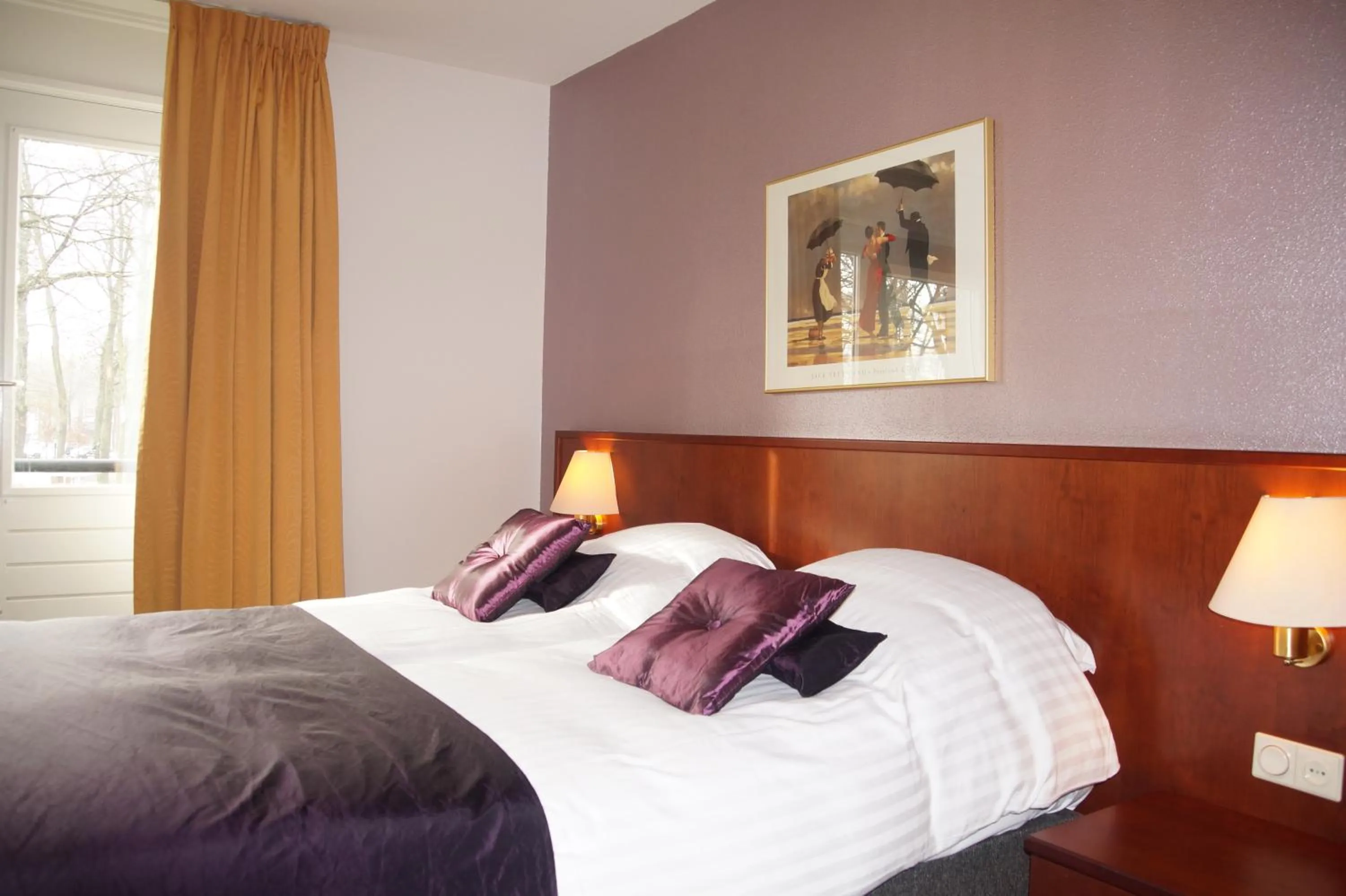 Photo of the whole room, Bed in Brinkhotel