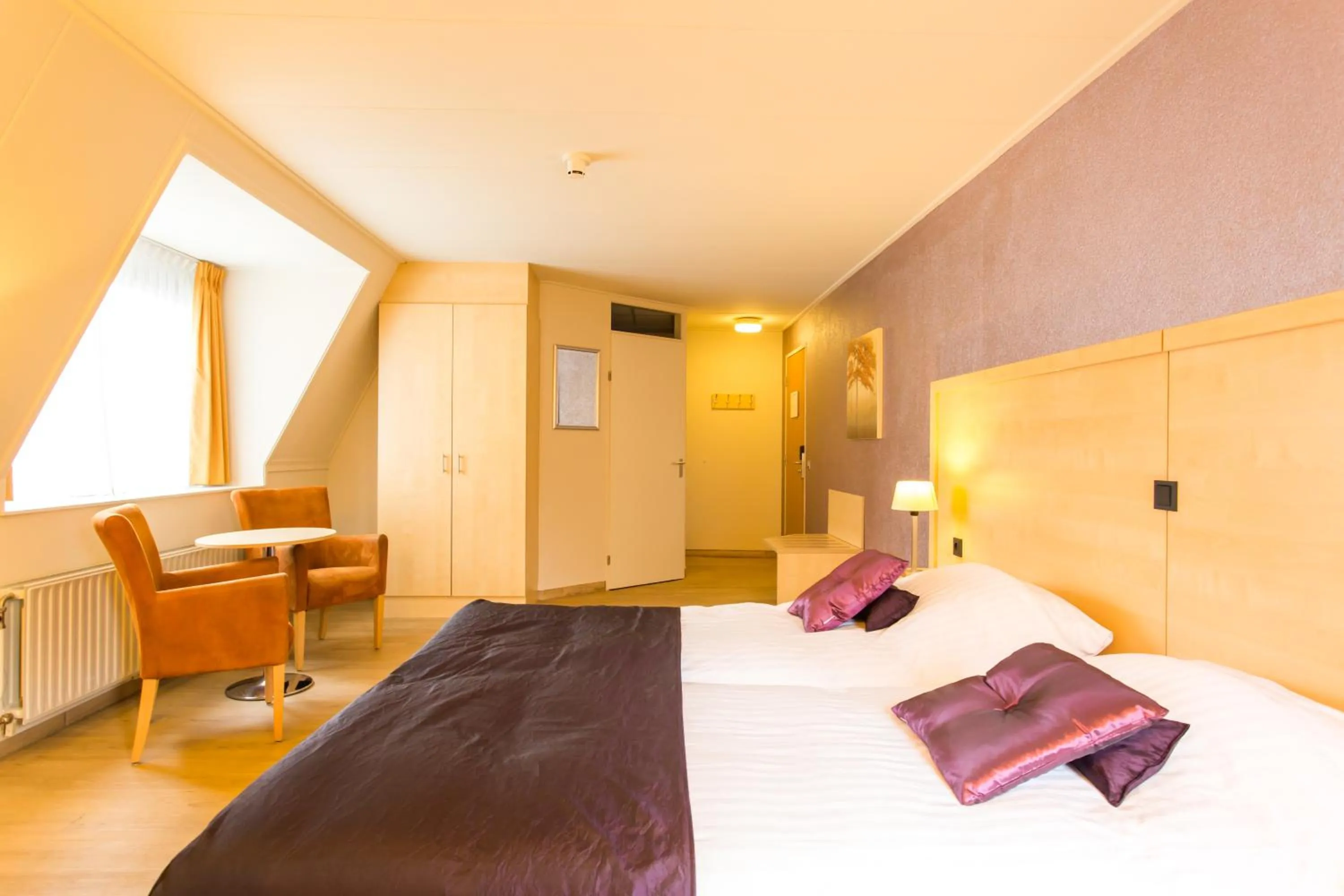 Decorative detail, Bed in Brinkhotel