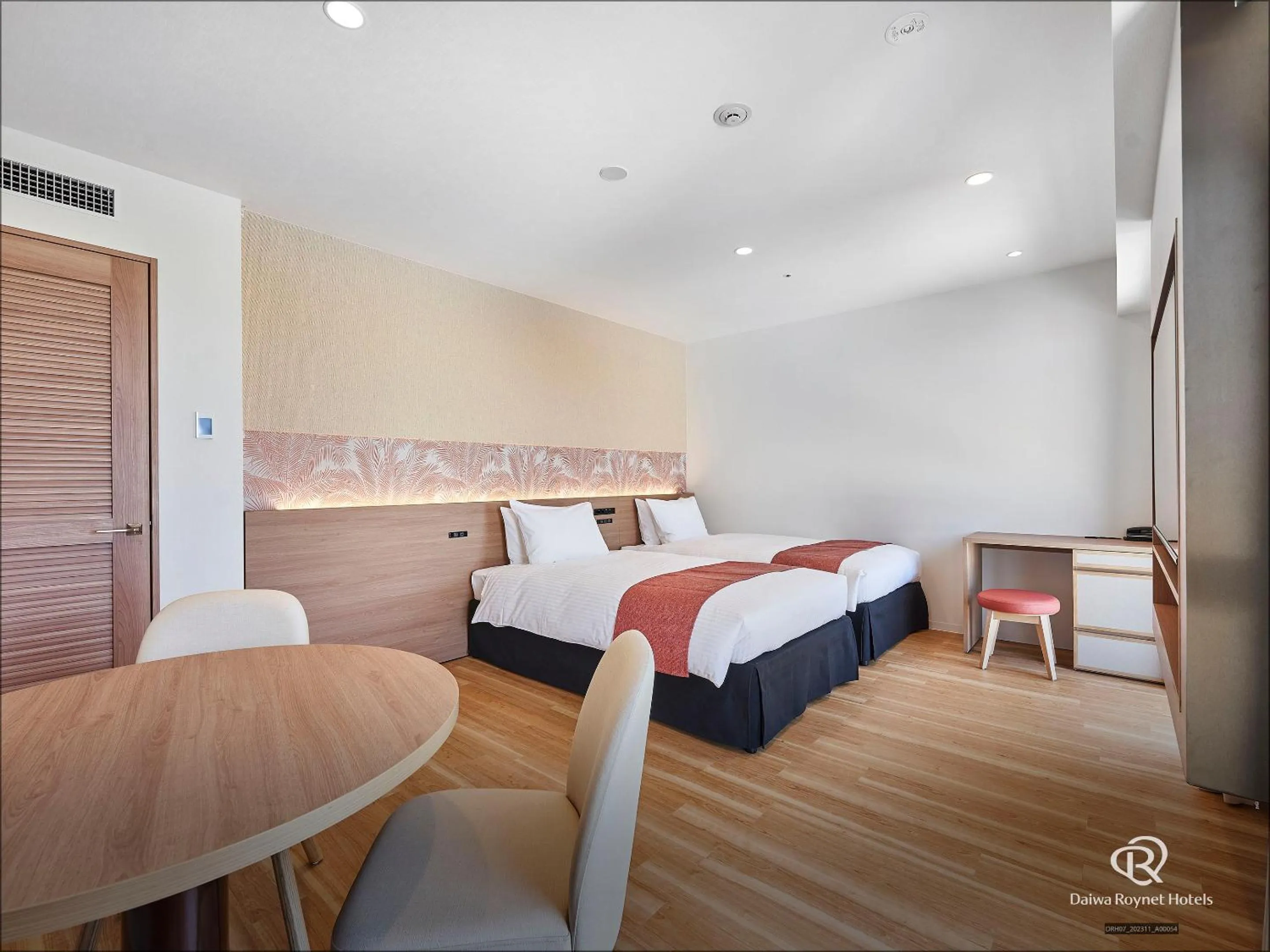 Bedroom, Bed in Daiwa Roynet Hotel NAHA-OMOROMACHI PREMIER