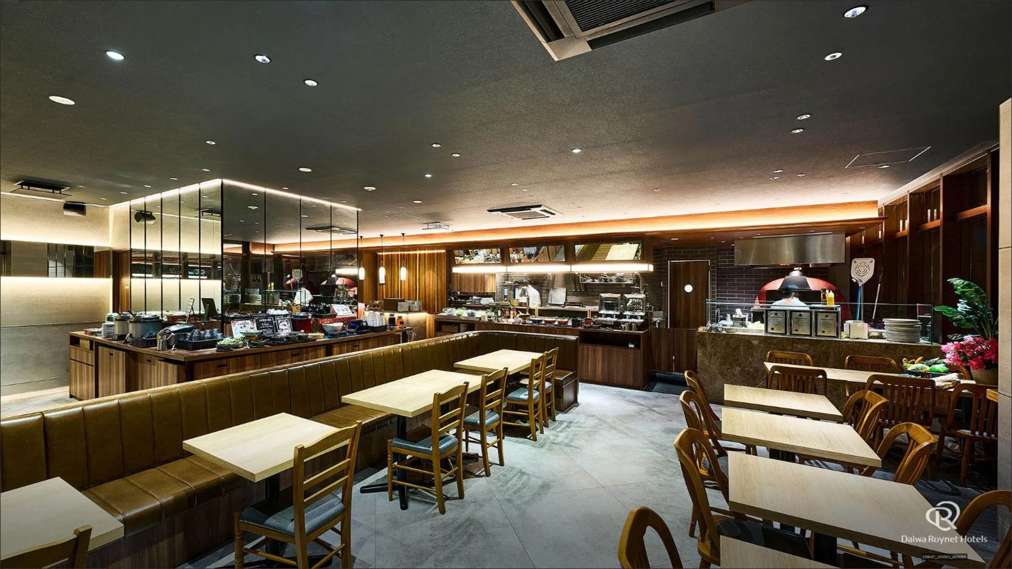 Restaurant/places to eat in Daiwa Roynet Hotel NAHA-OMOROMACHI PREMIER