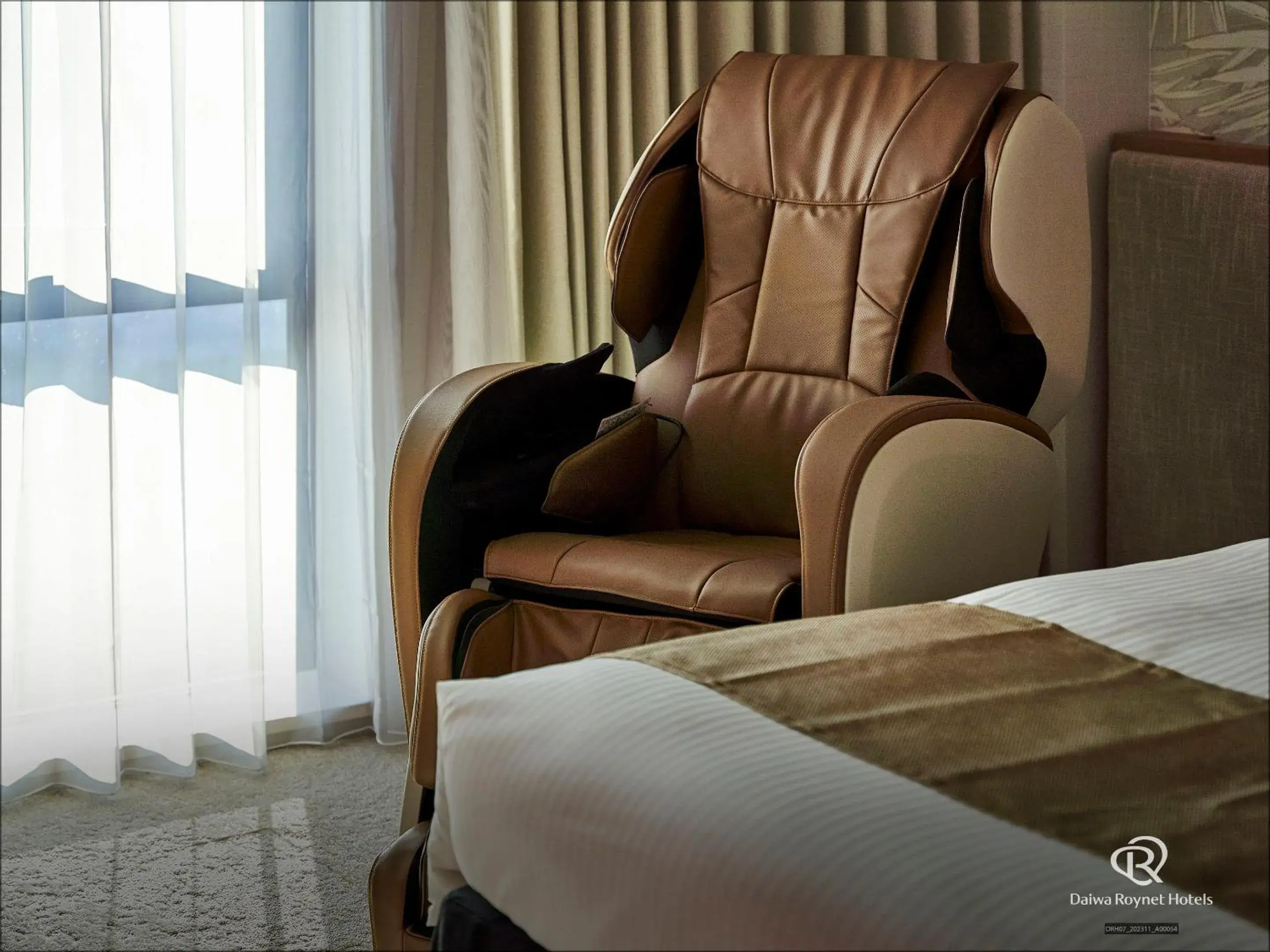 Photo of the whole room, Bed in Daiwa Roynet Hotel NAHA-OMOROMACHI PREMIER Photo of the whole room, Bed in Daiwa Roynet Hotel NAHA-OMOROMACHI PREMIER