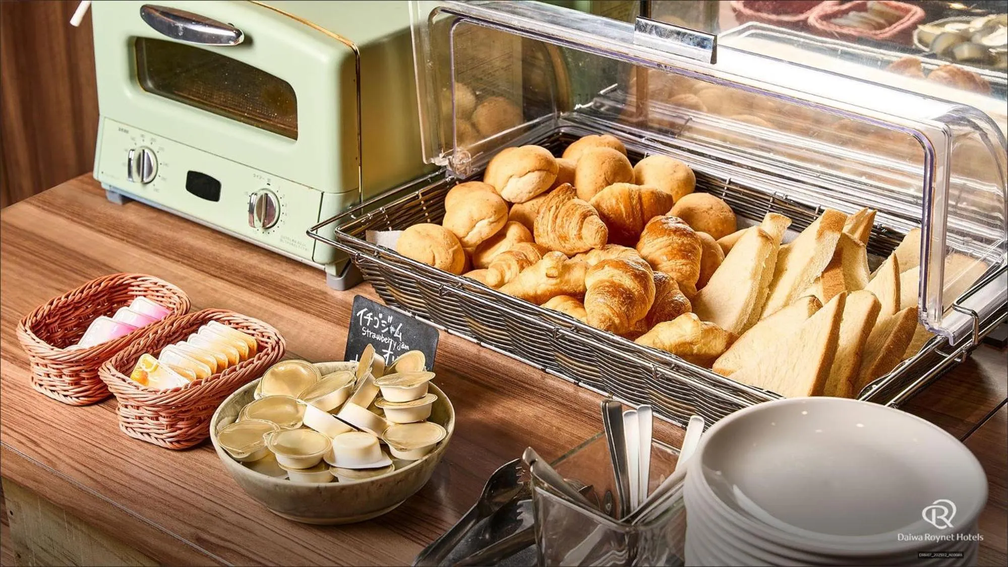 Restaurant/places to eat in Daiwa Roynet Hotel NAHA-OMOROMACHI PREMIER