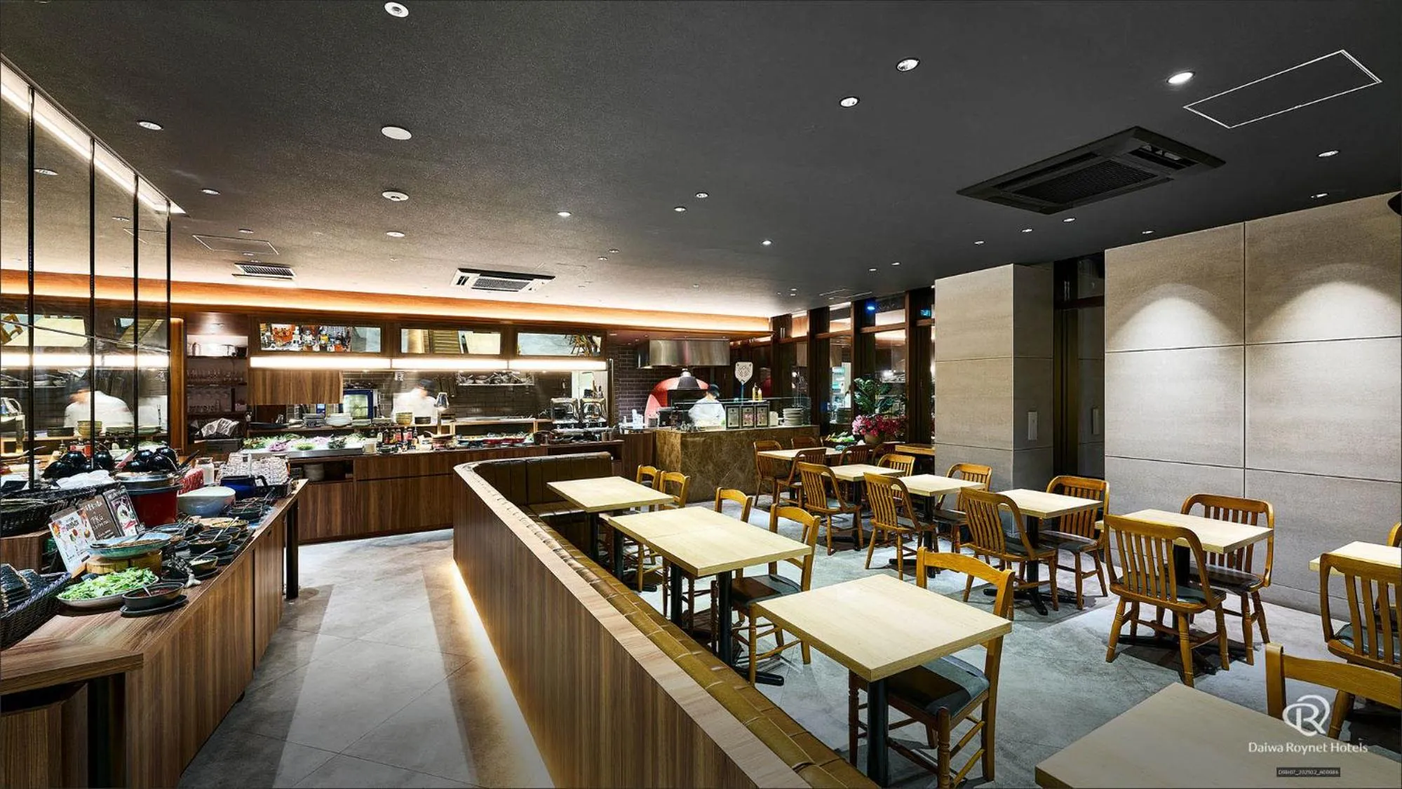 Restaurant/places to eat in Daiwa Roynet Hotel NAHA-OMOROMACHI PREMIER