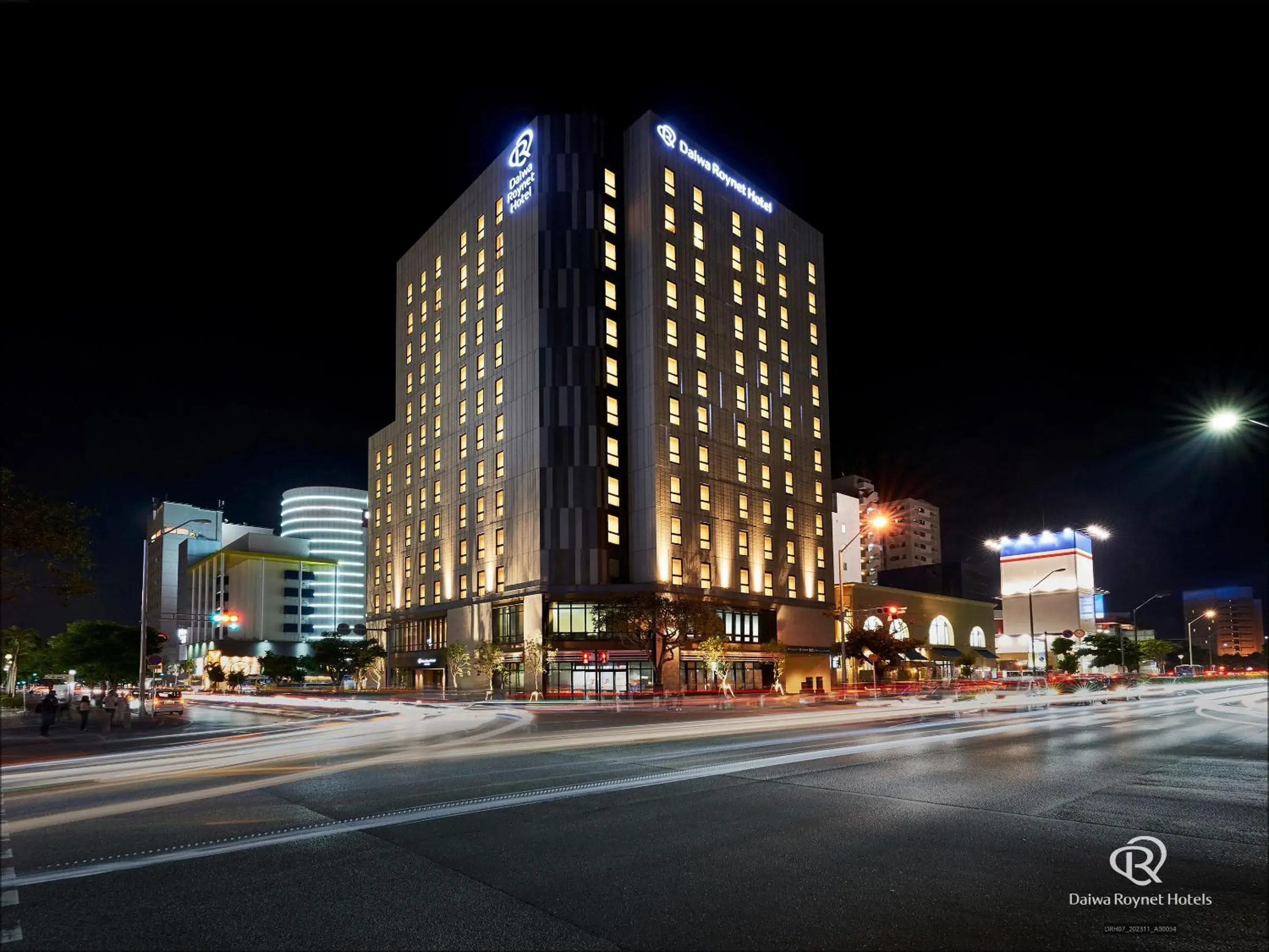 Property building in Daiwa Roynet Hotel NAHA-OMOROMACHI PREMIER Property building in Daiwa Roynet Hotel NAHA-OMOROMACHI PREMIER