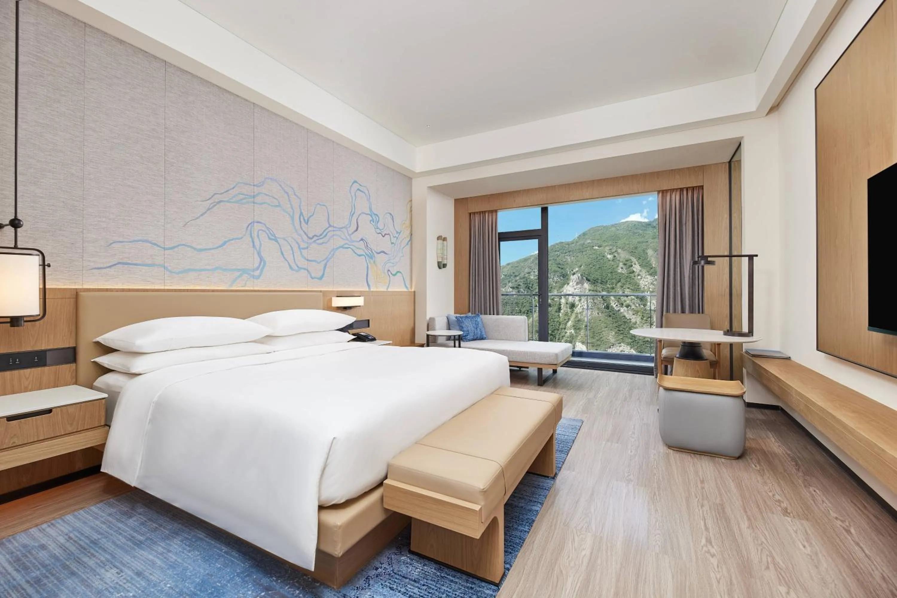 Photo of the whole room, Bed in Delta Hotels by Marriott Jiuzhaigou