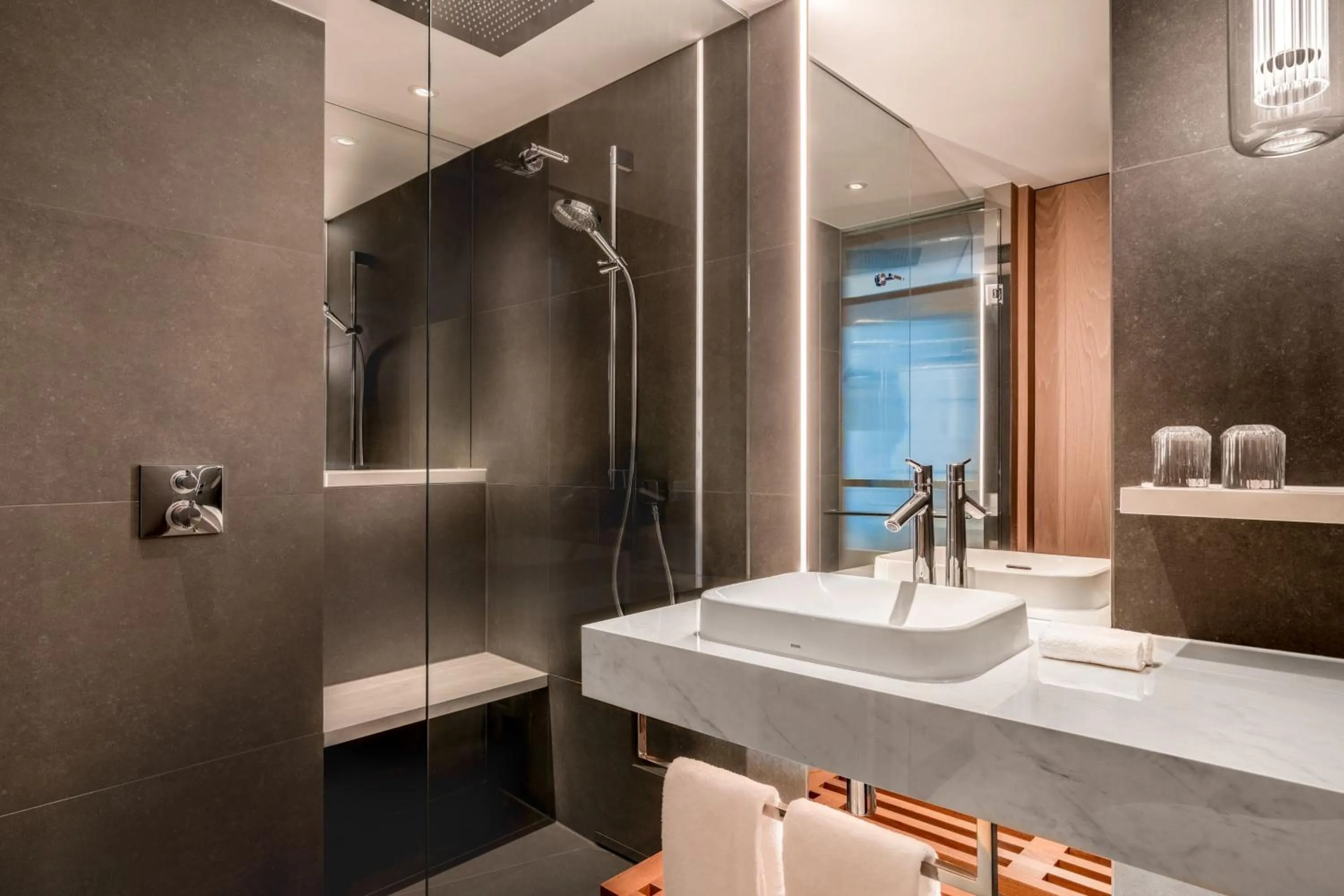 Bathroom in Munich Marriott Hotel City West