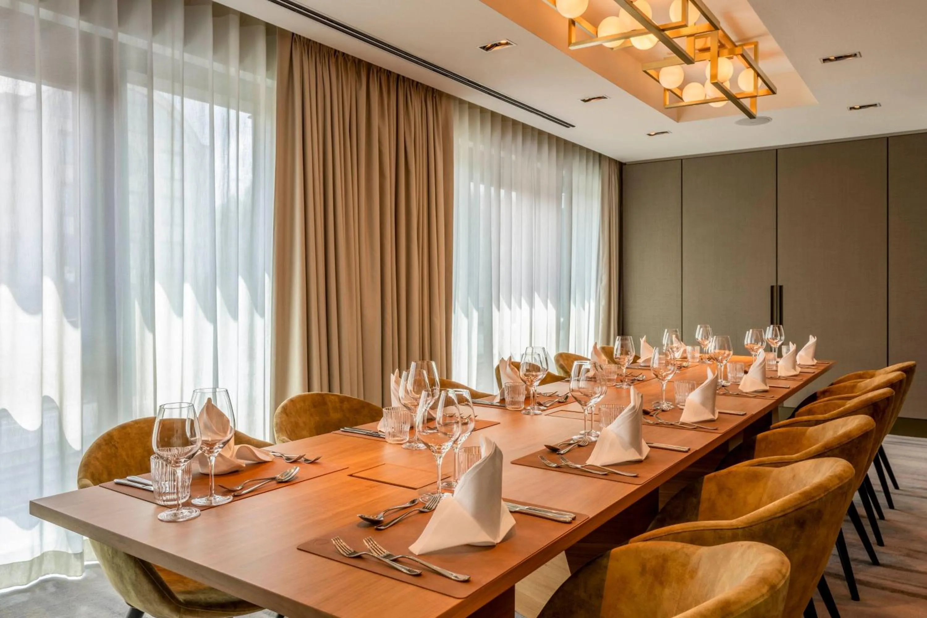 Meeting/conference room in Munich Marriott Hotel City West