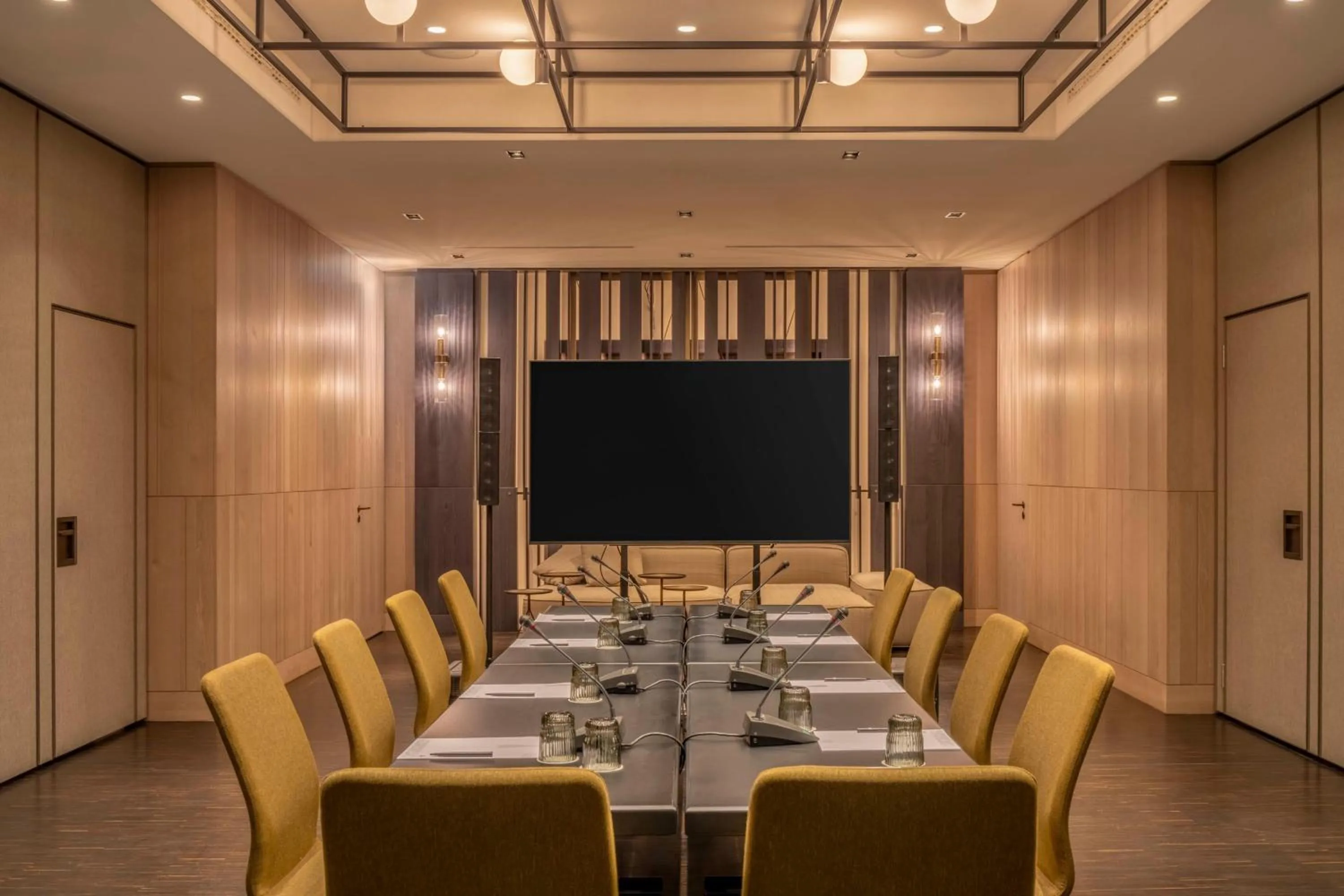 Meeting/conference room in Munich Marriott Hotel City West