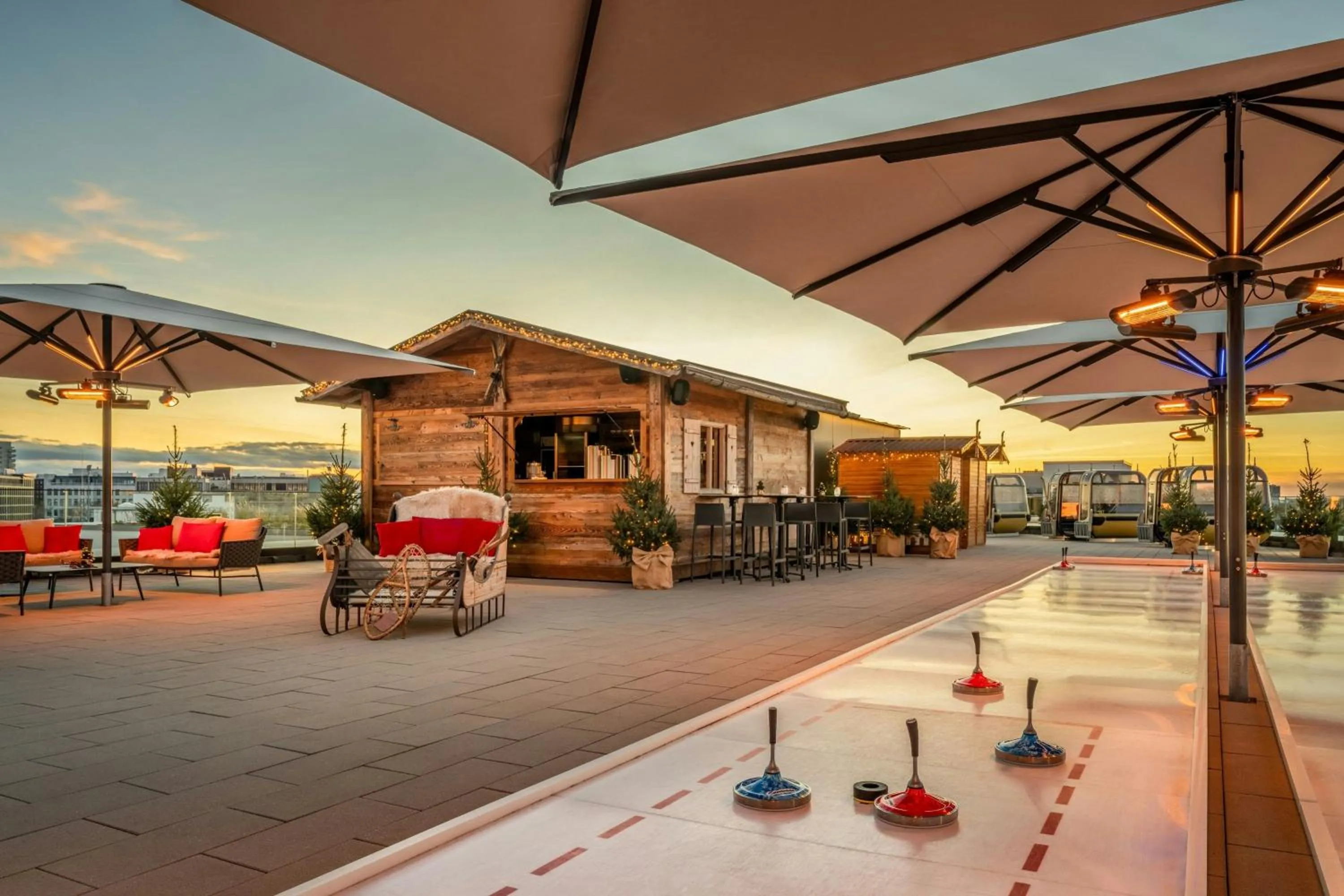 Restaurant/places to eat in Munich Marriott Hotel City West