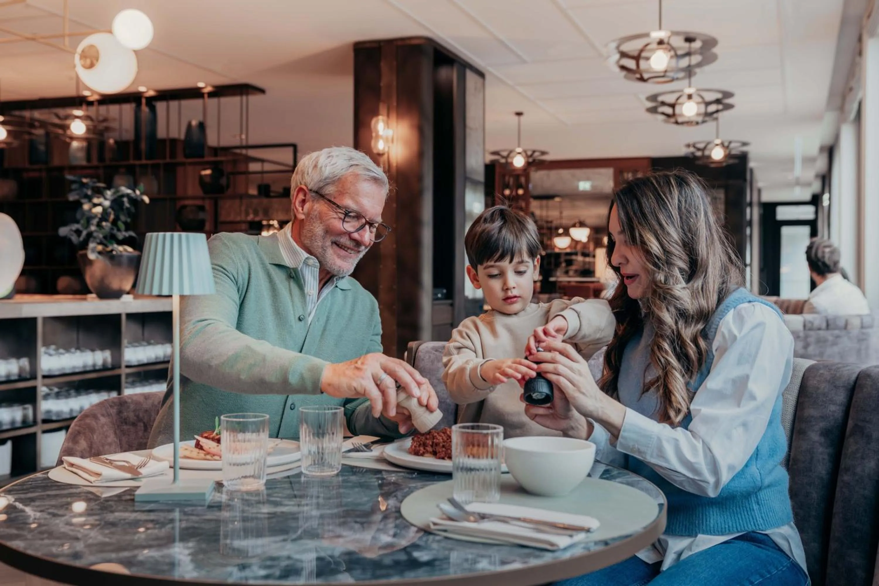 Restaurant/places to eat in Munich Marriott Hotel City West