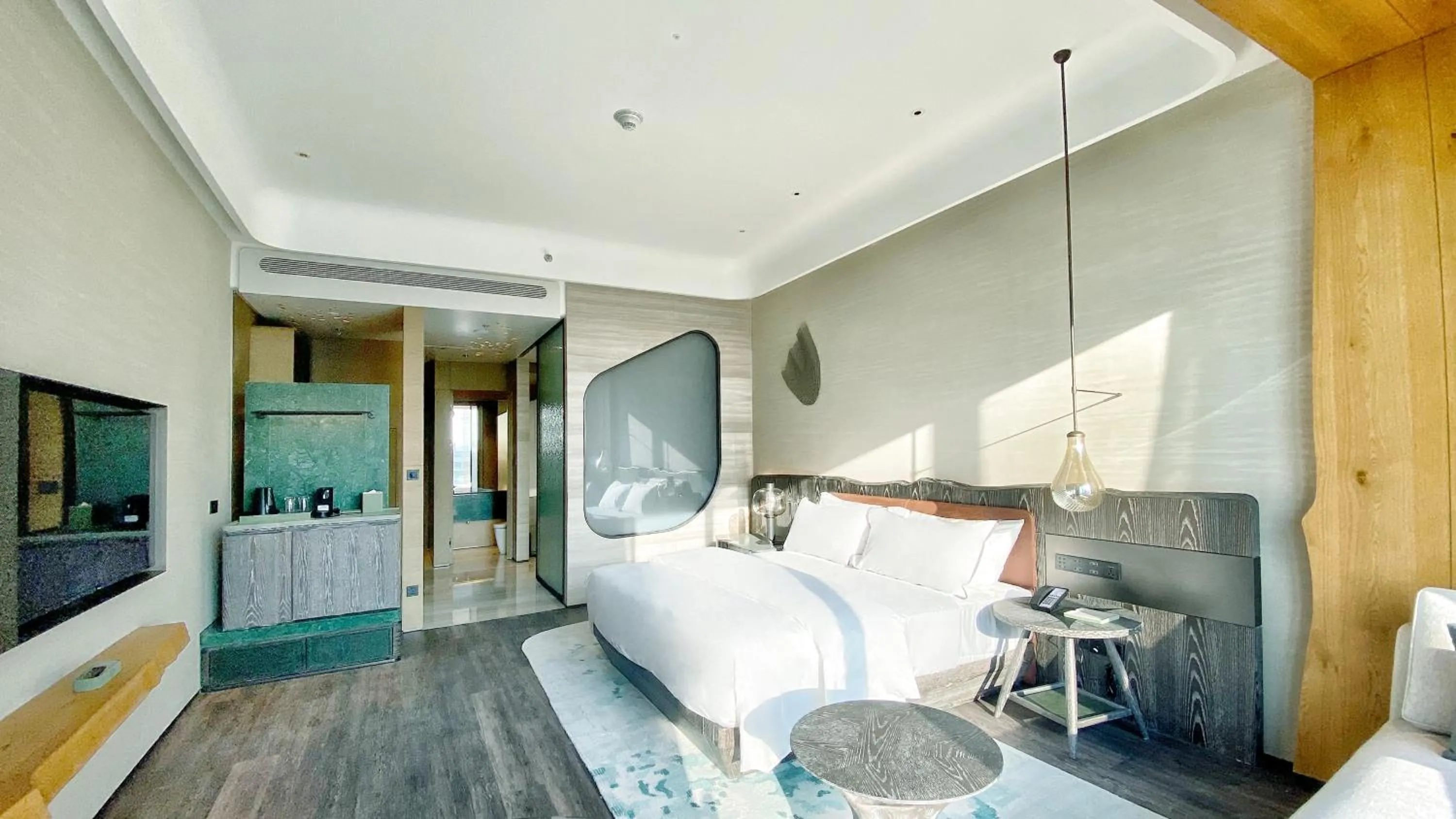 Bedroom in The Westin Yantai