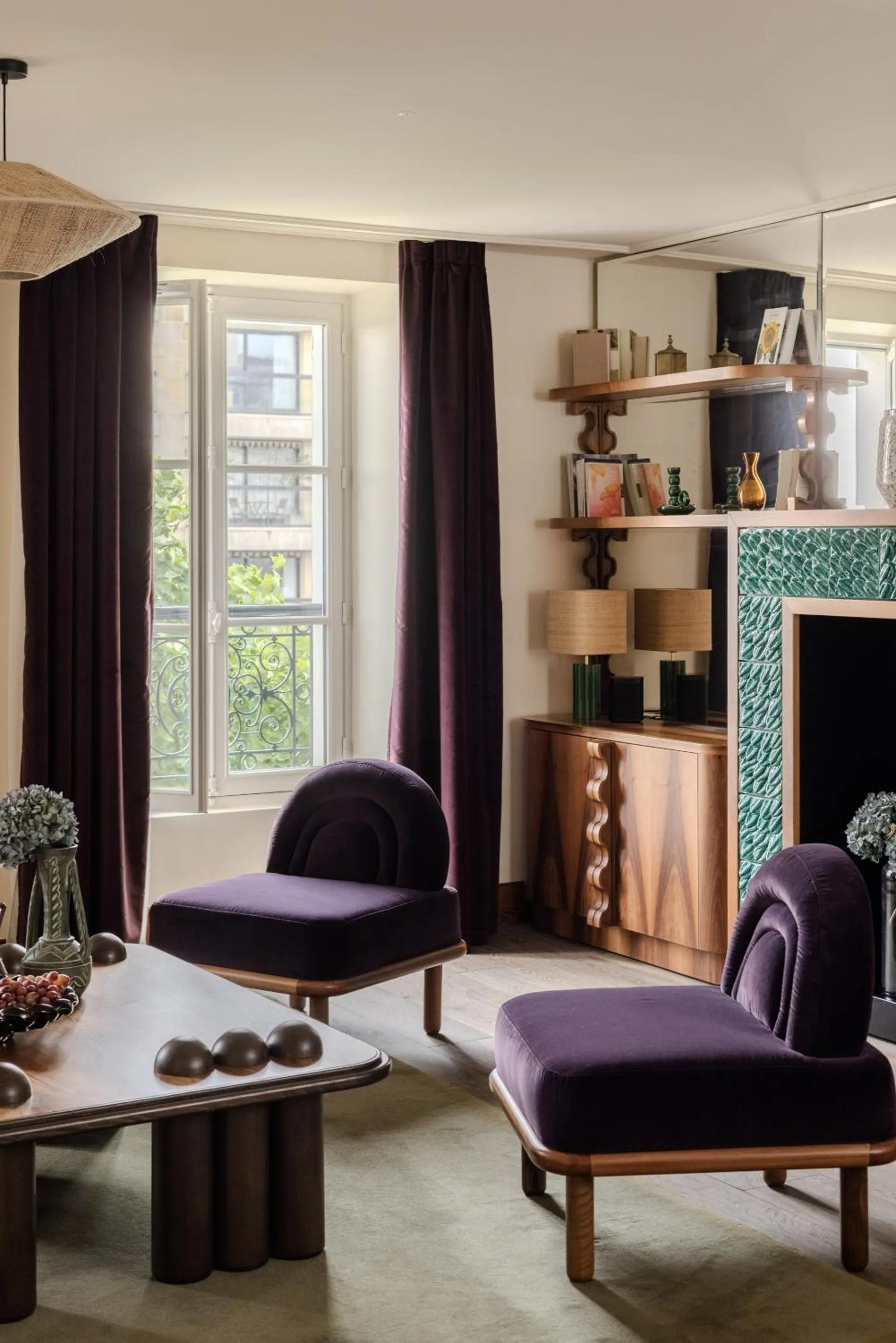 Living room in 1.75 Paris La Trêve