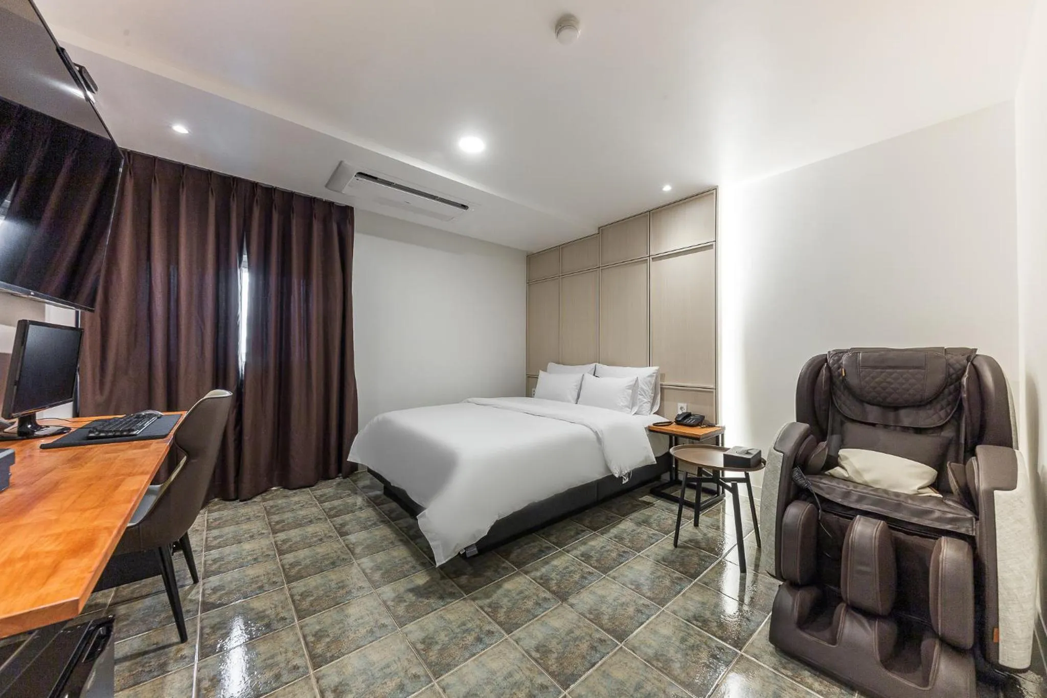 Bed in Eumseong Hotel Luem