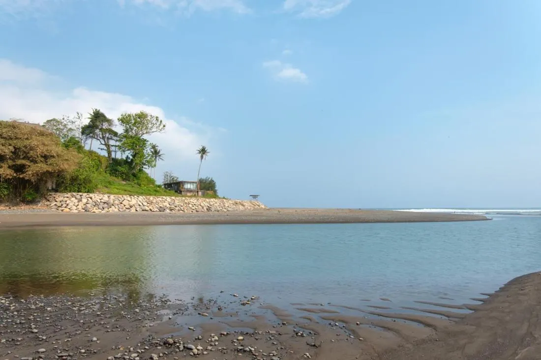Sea view in TwoSpaces Living at Balian Green Lagoon