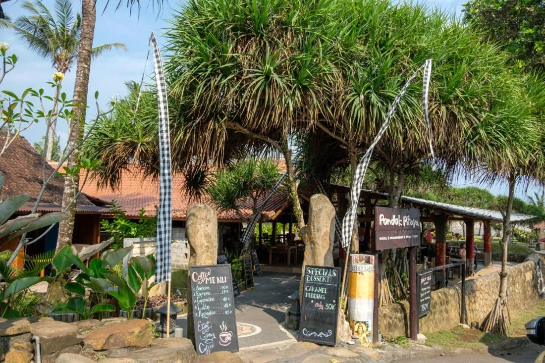 Day in TwoSpaces Living at Balian Green Lagoon