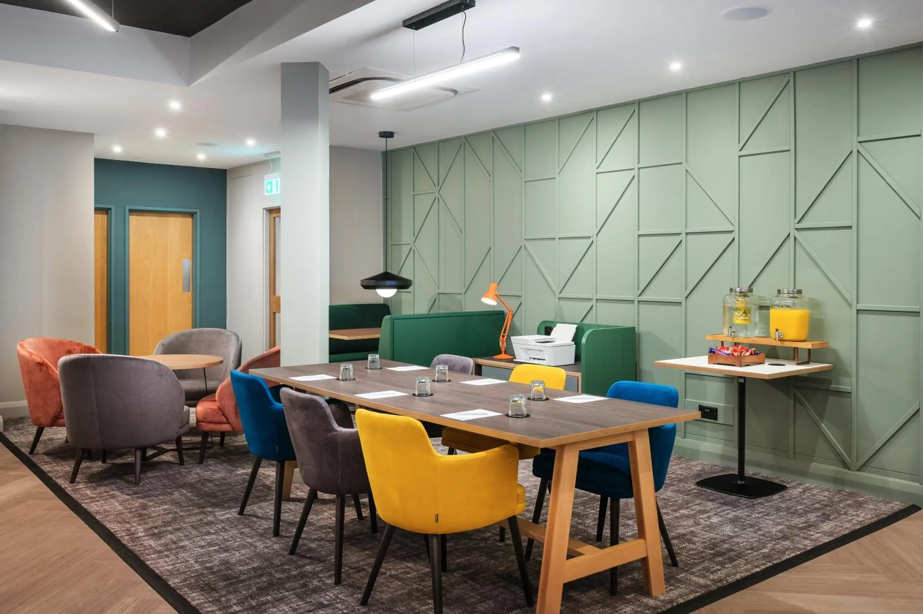 Restaurant/places to eat in Holiday Inn Lincoln by IHG Restaurant/places to eat in Holiday Inn Lincoln by IHG