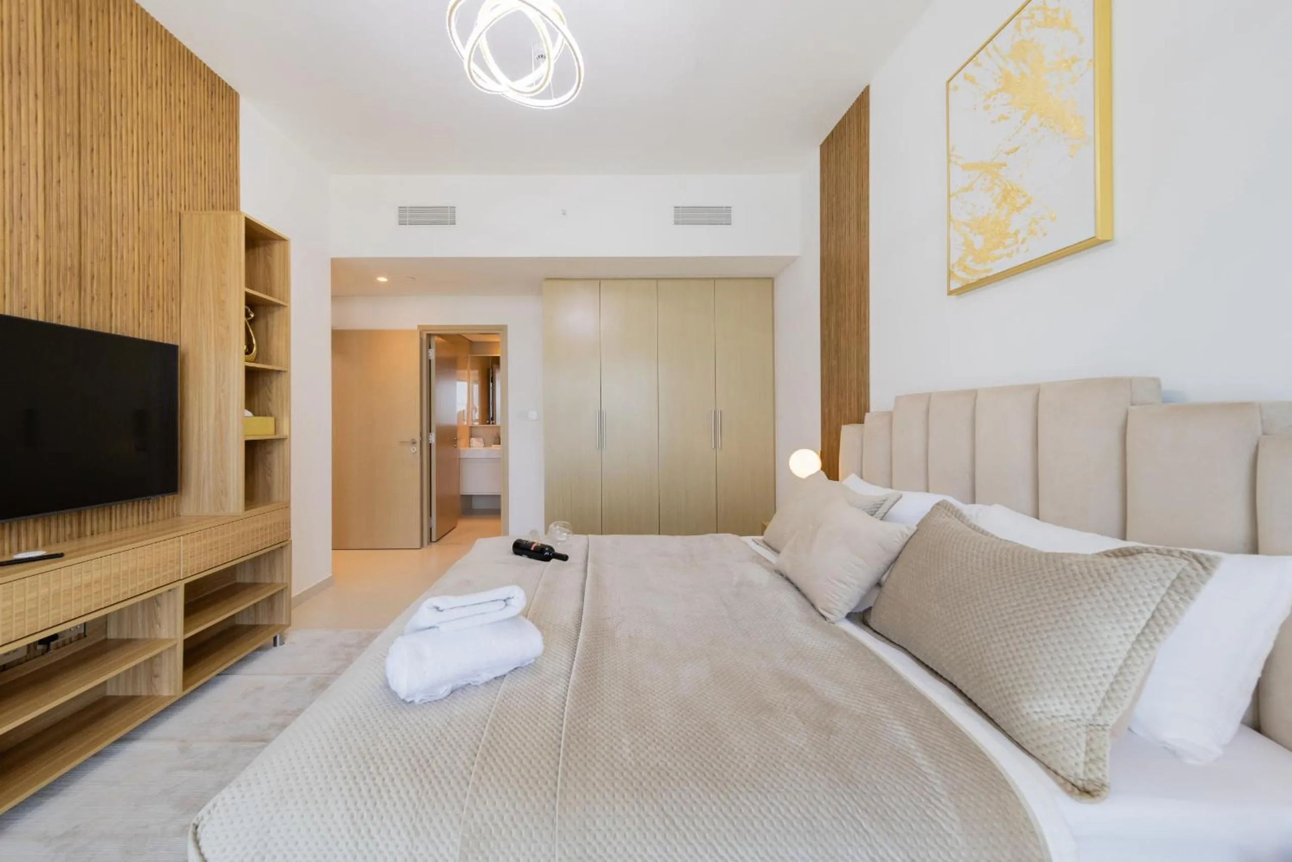 Bed in EDEN'S Homes & Villas - Burj Royale