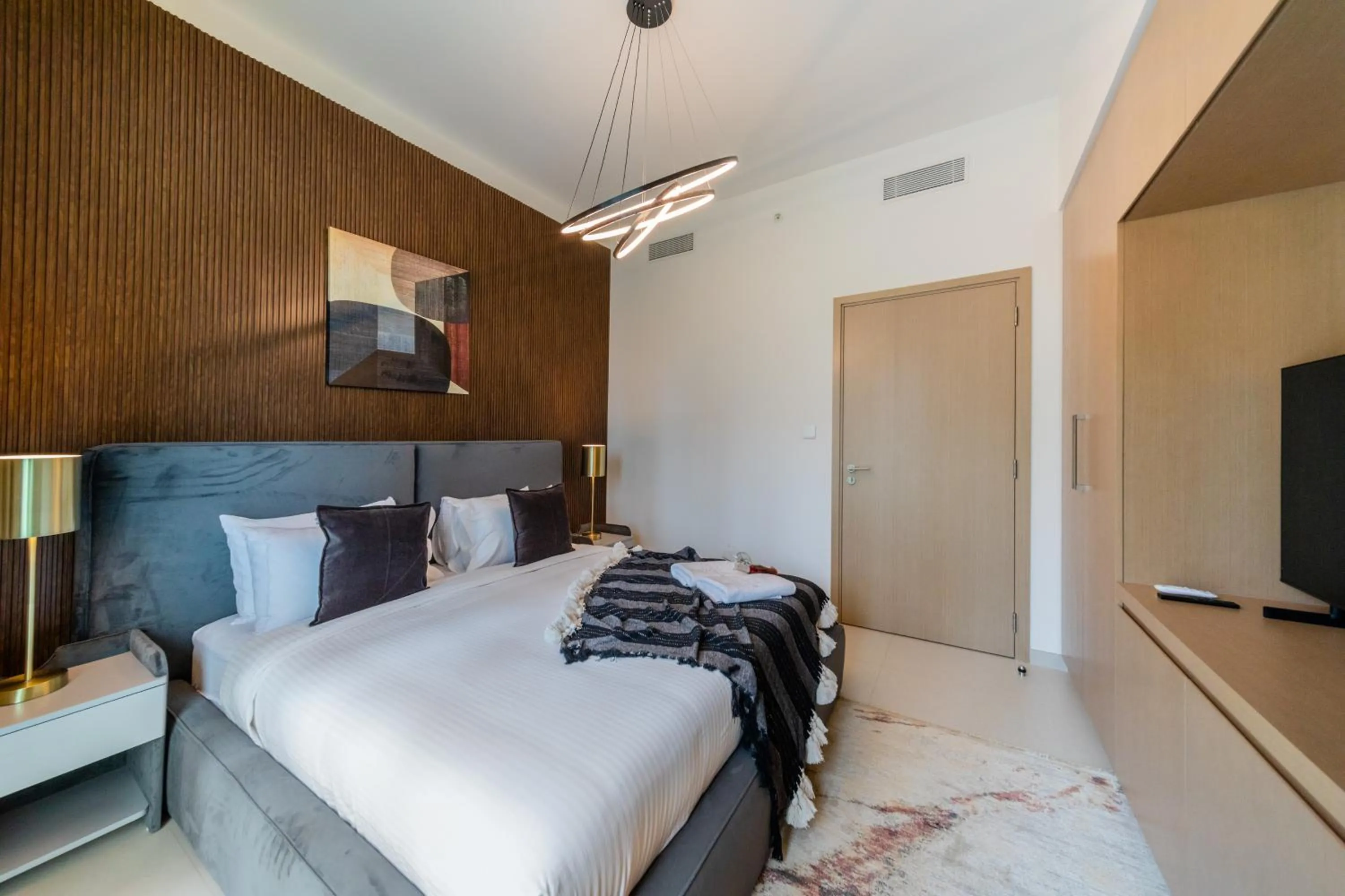 Bedroom, Bed in EDEN'S Homes & Villas - Burj Royale