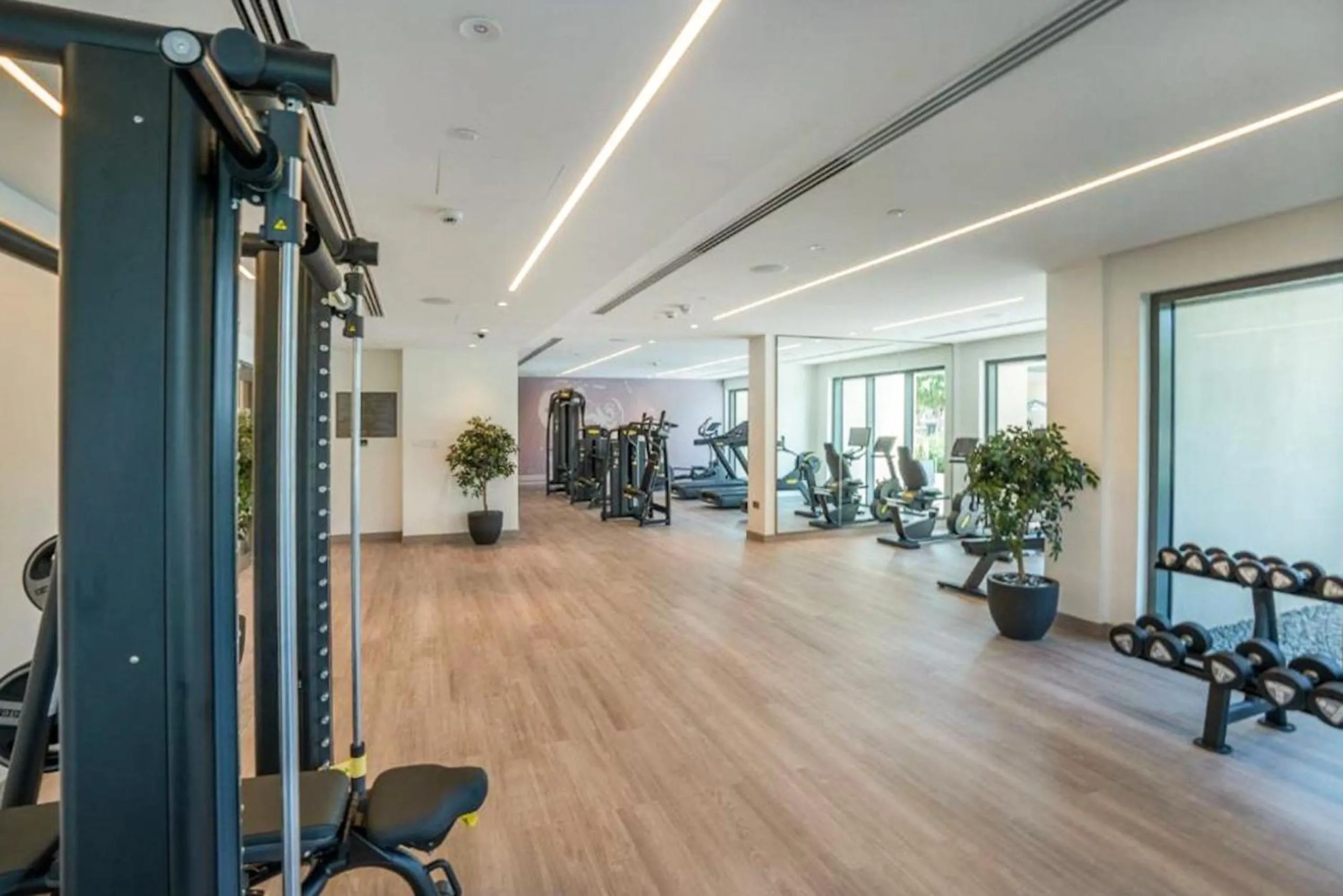 Fitness centre/facilities in EDEN'S Homes & Villas - Burj Royale