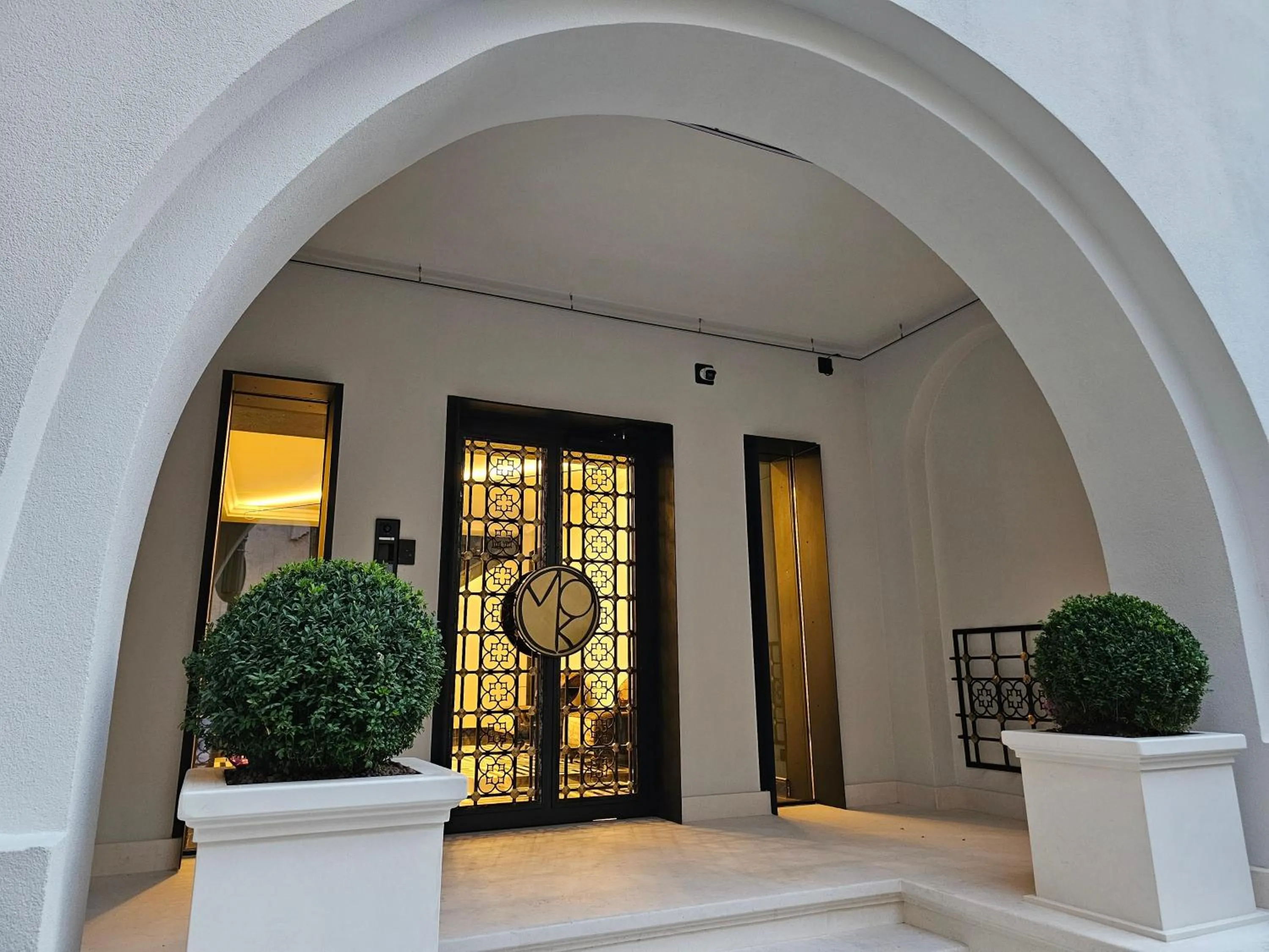 Property building in Rosetti One