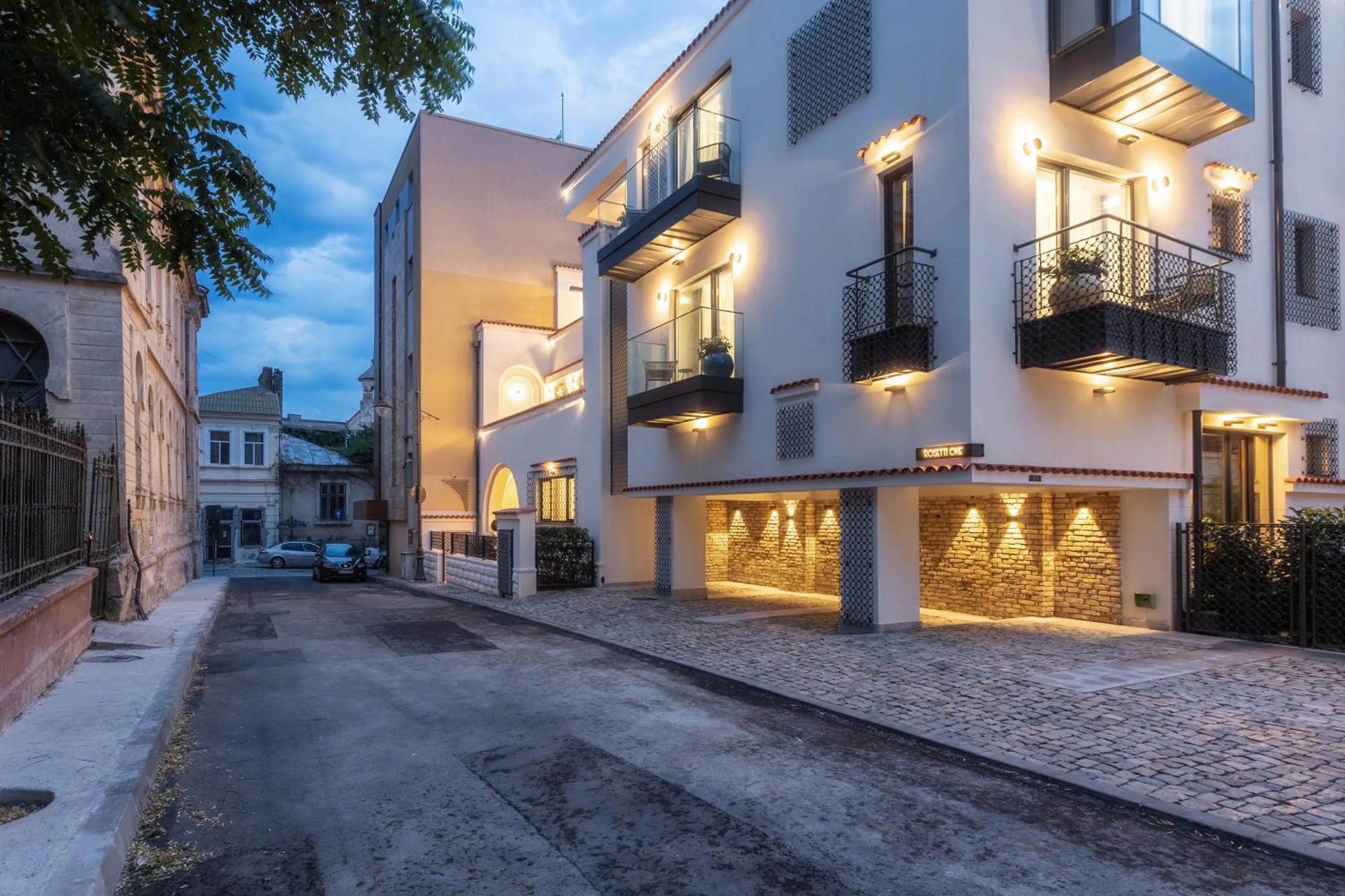 Property building in Rosetti One