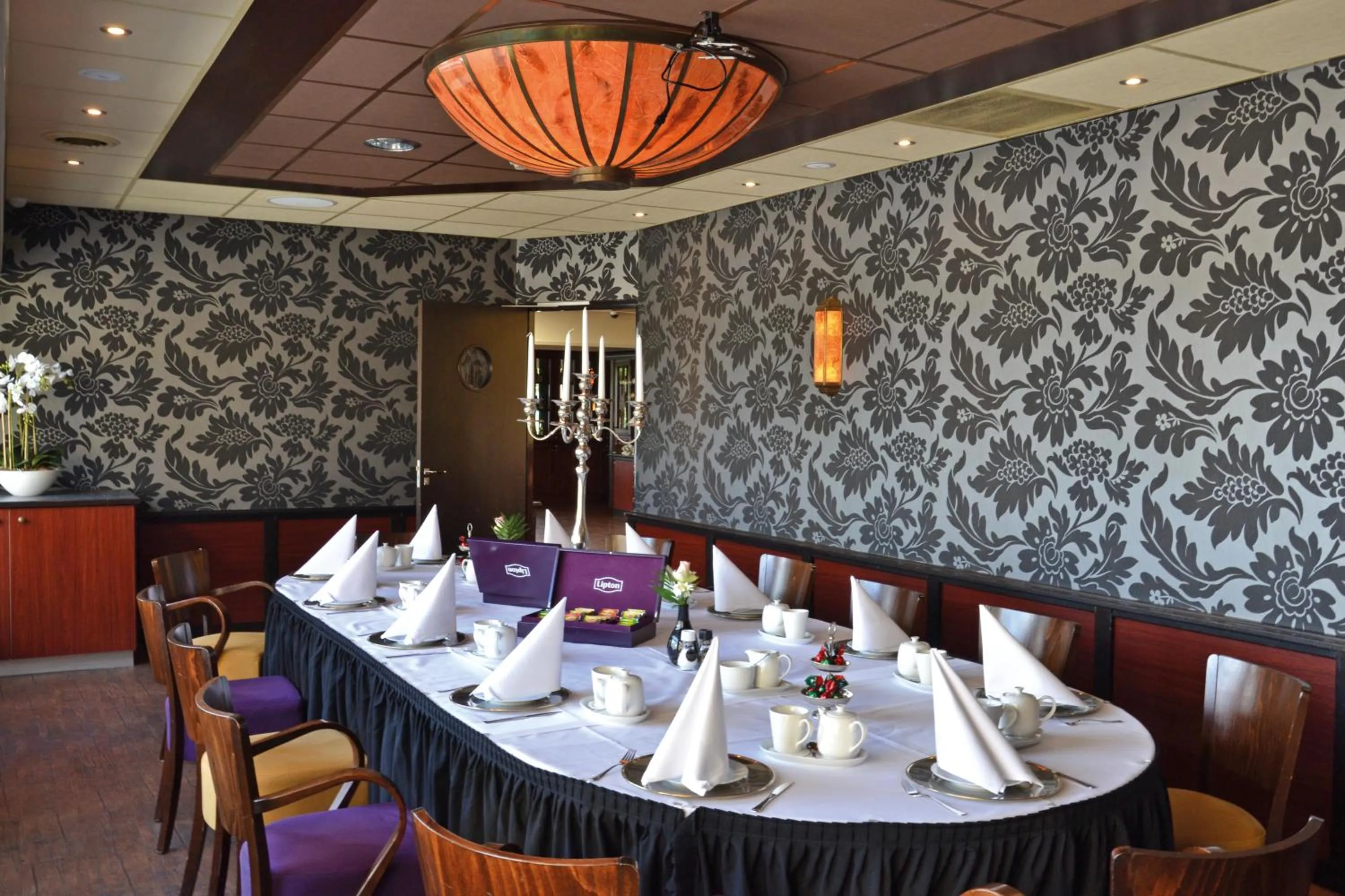 Restaurant/places to eat in Fletcher Hotel - Restaurant Heiloo