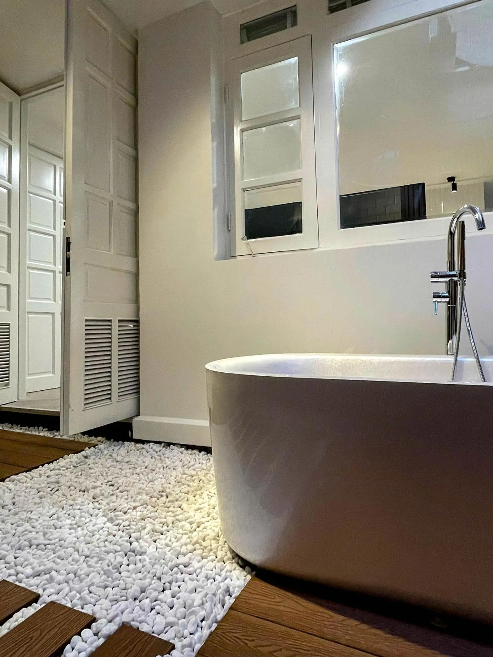 Bathroom in Zeus Living - Room in Villas An Phu