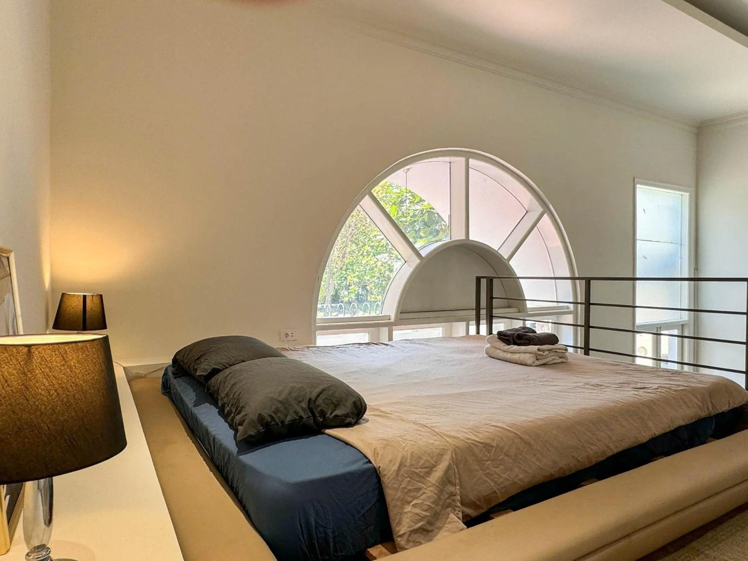 Bed in Zeus Living - Room in Villas An Phu